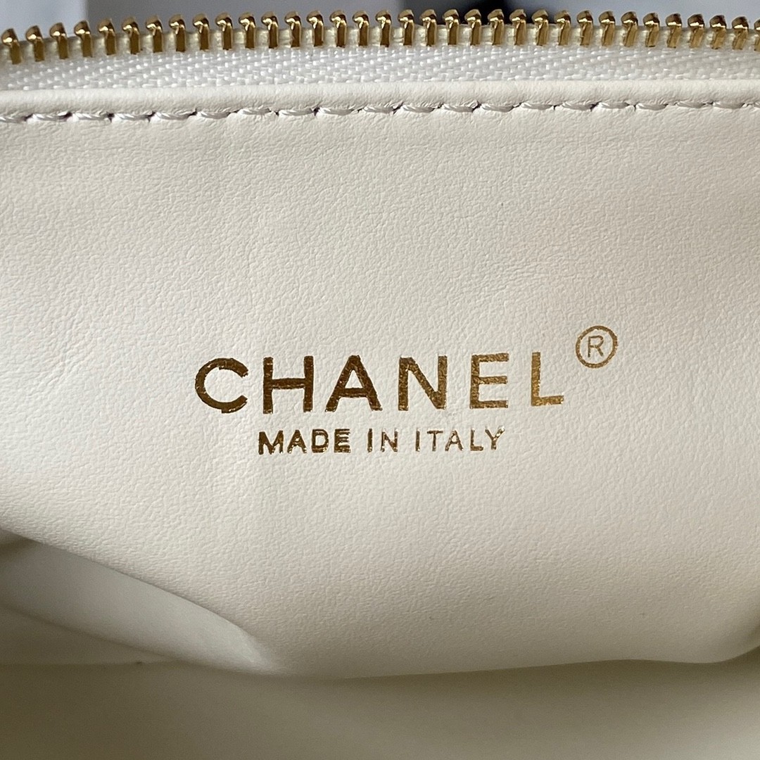Chanel 23A Premium Handmade Sheepskin Portable Lunch Box Bag AS4201,TOp Quality