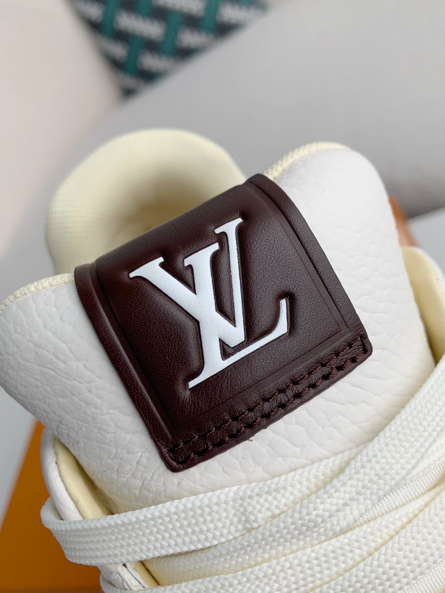 [#3385」 LOUIS VUITTON TRAINER SNEAKERS
