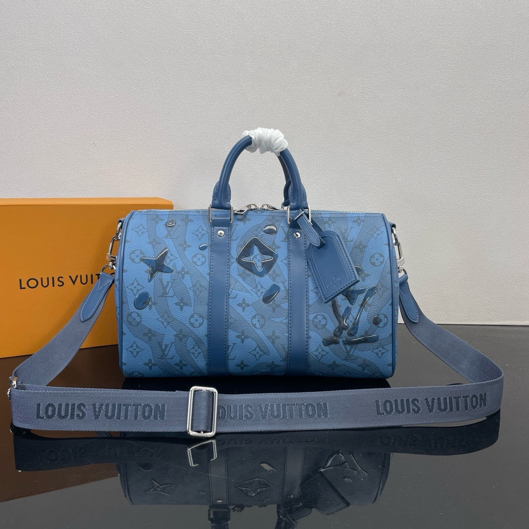 LOUIS VUITTON keepal BANDOULIÈRE 35 Crossbody bag/top quality M22573
