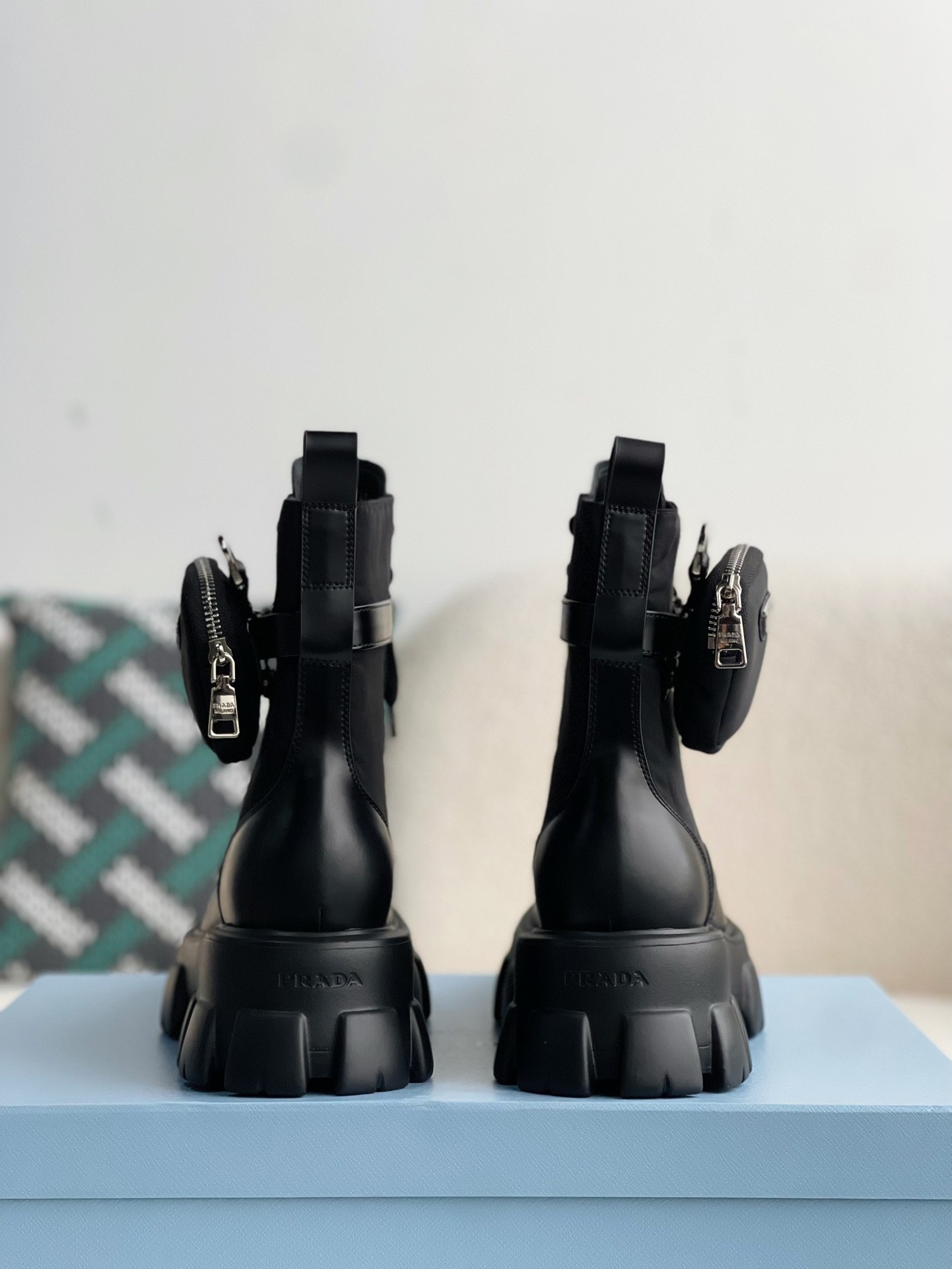 【#2420】 Prada Cloudbus Thunder technology fabric sneakers