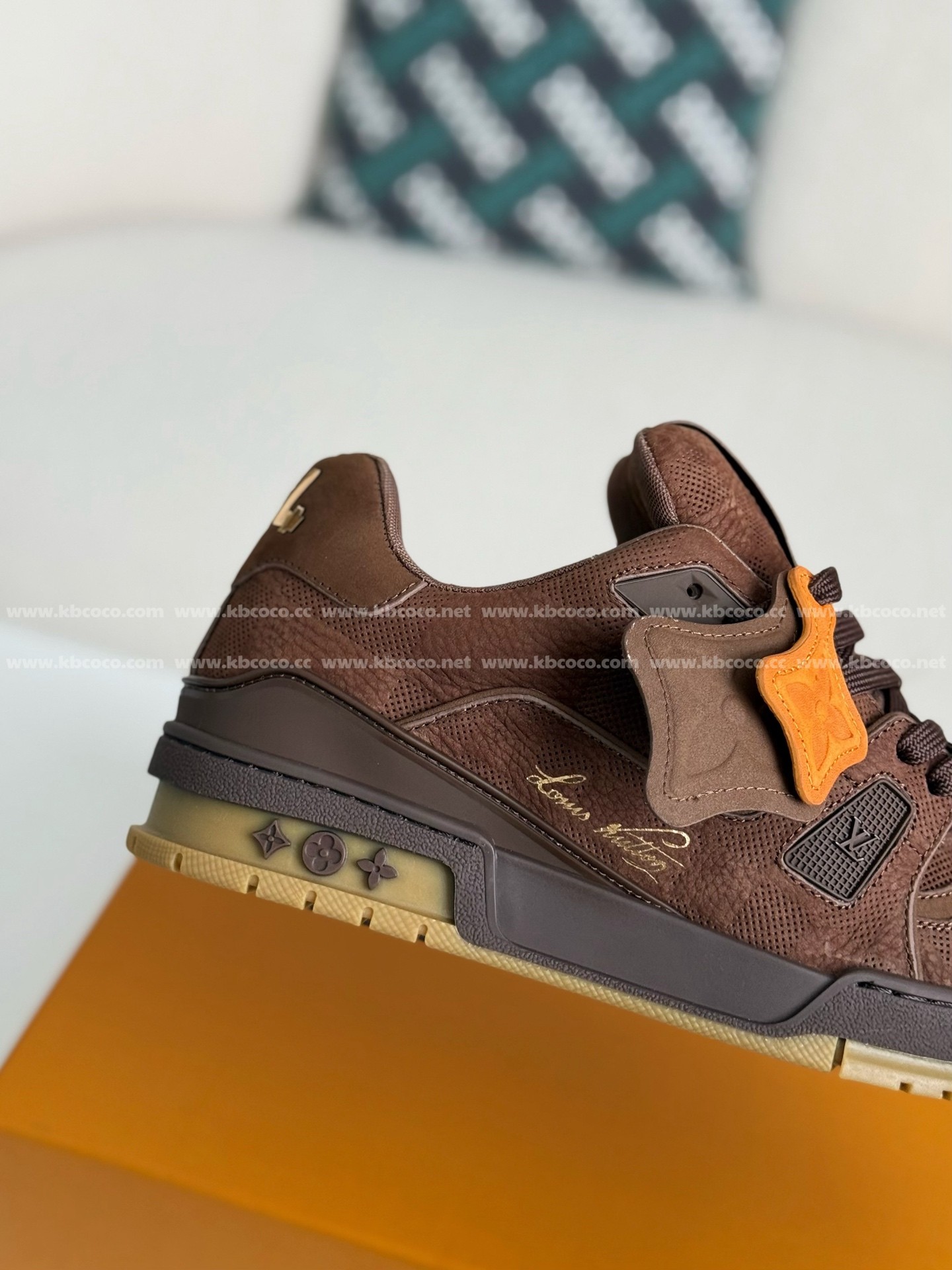 【#5074】 LOUIS VUITTON TRAINER SN EAKERS