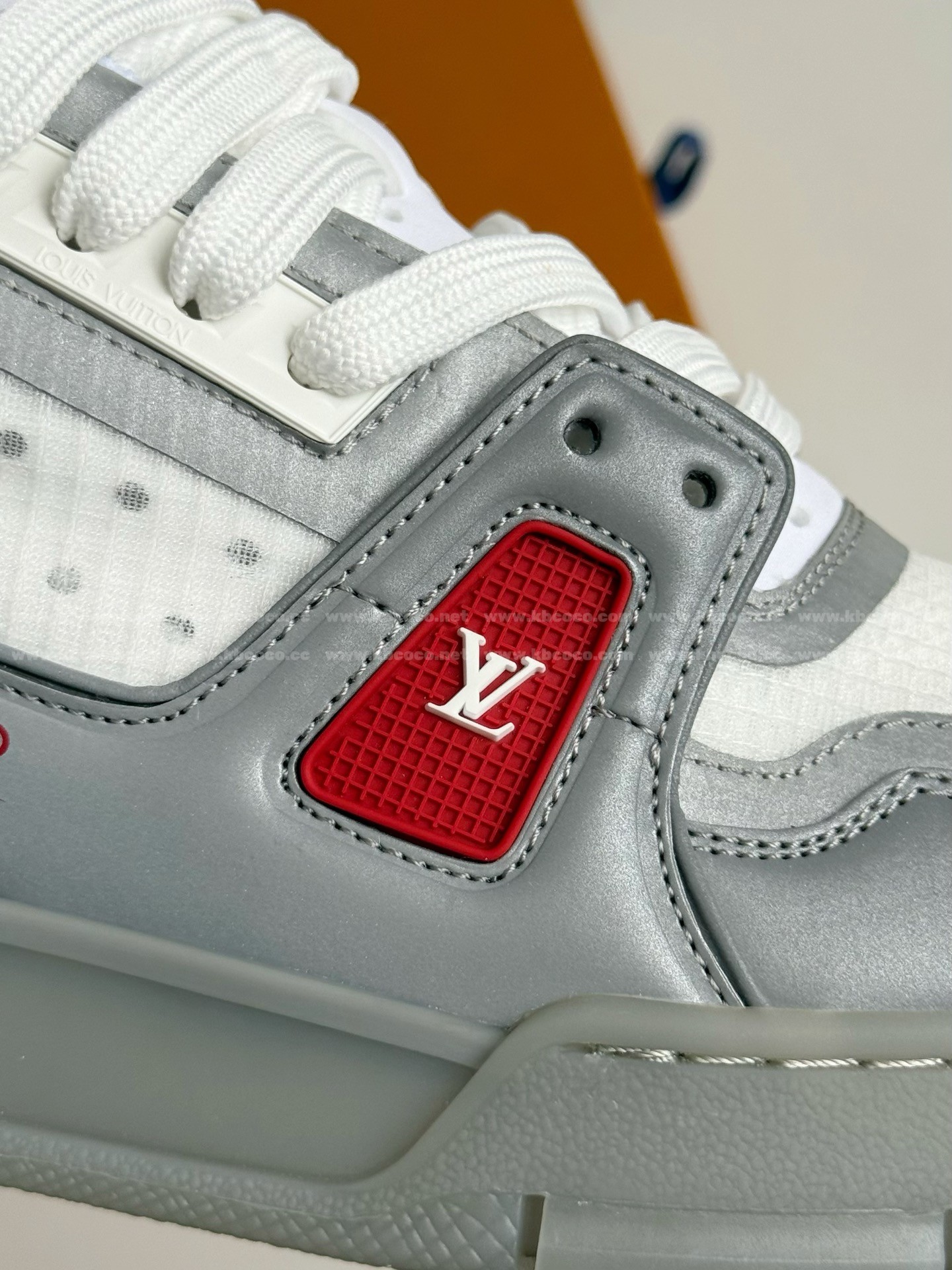 【#5790】 LOUIS VUITTON TRAINER SNEAKERS