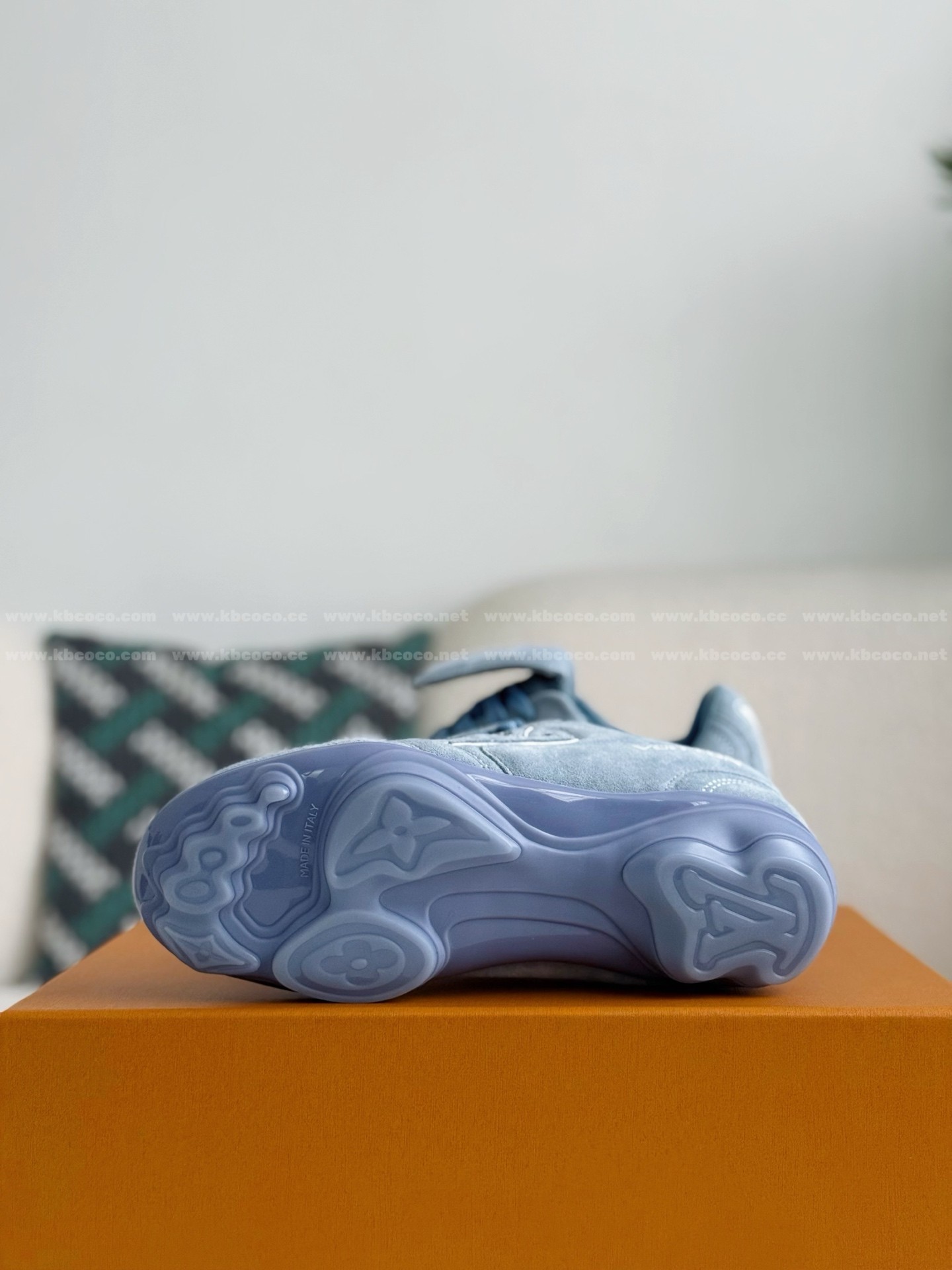 【#5869】 LOUIS VUITTON FOOTPRINTSOCCER CASUAL SHOES