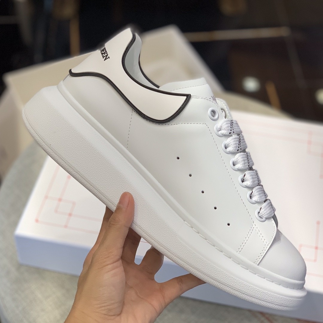 Alexander McQueen MQ white film tailSneakers