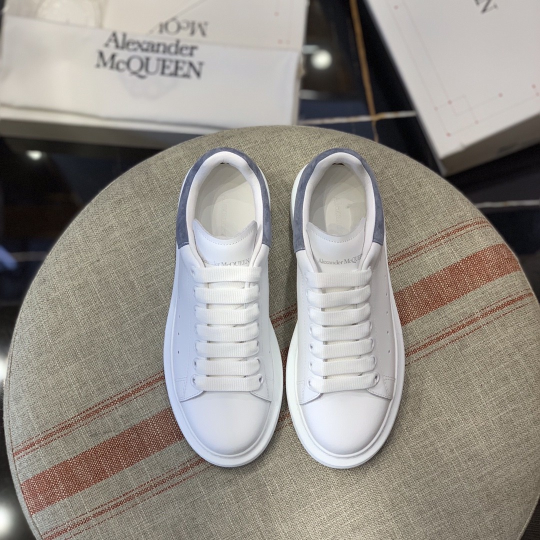 Alexander McQueen Mist Blue velvet taiISneakers