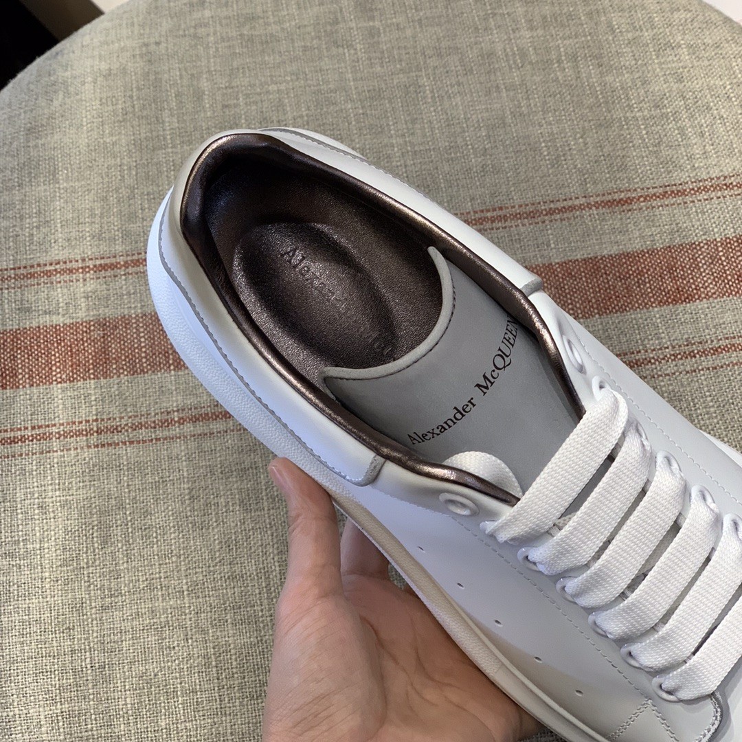 Alexander McQueen MQ White fluorescence tail Sneakers