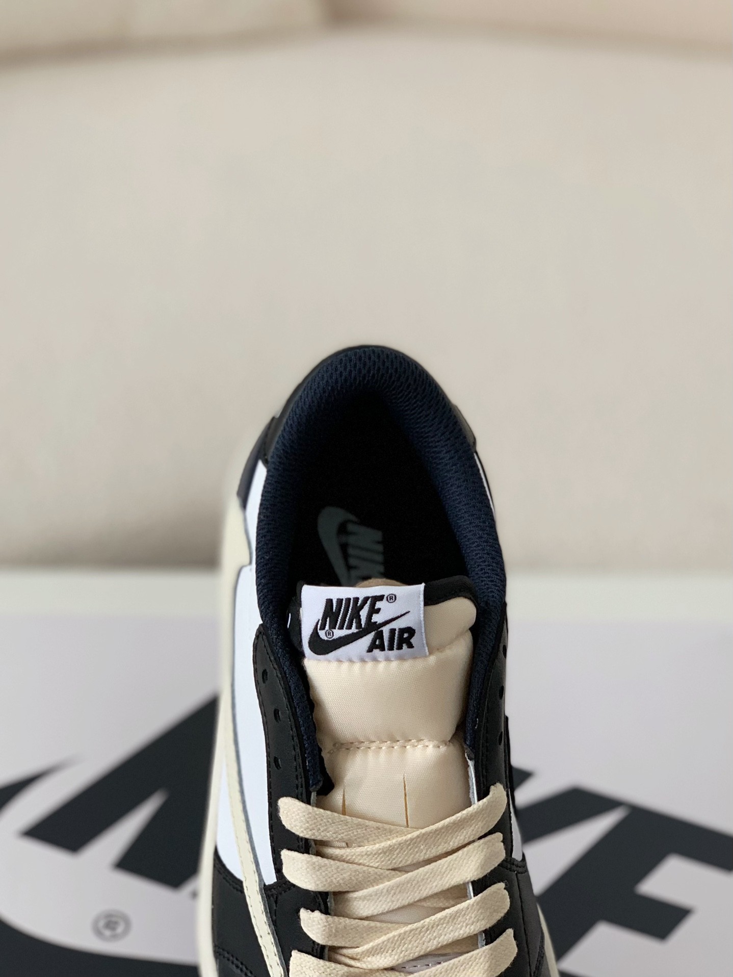 Nike AirJordan1 xTravisScott AJ Low