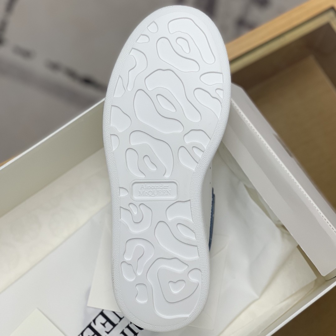 Alexander McQueen MQ Jelly Green TailSneakers