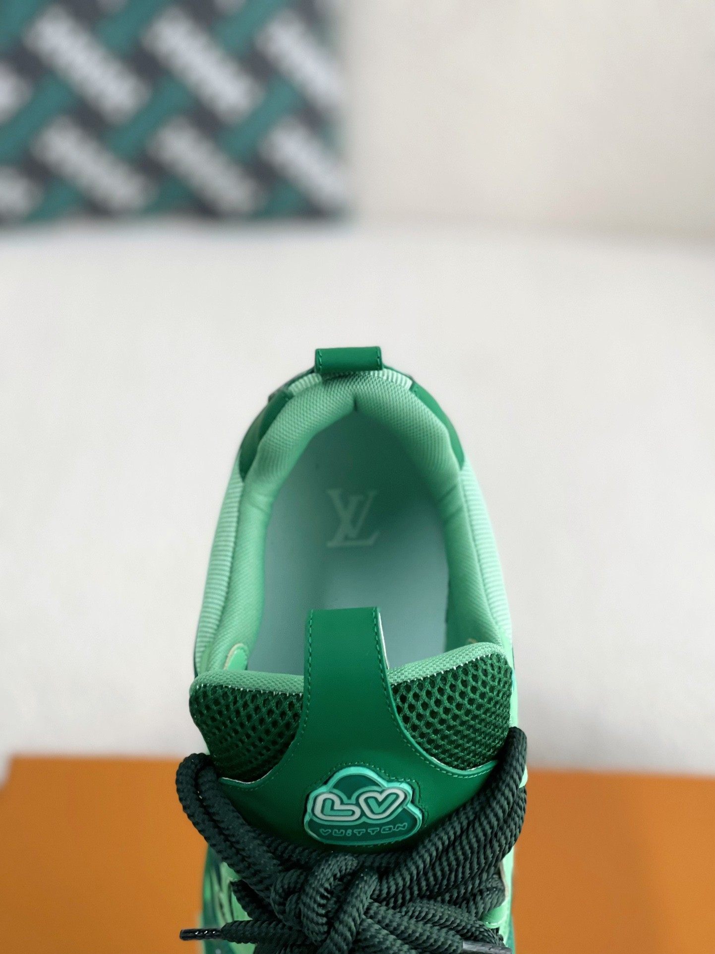 [#3556」 LOUIS VUITTON RUNNER TATICsneakers