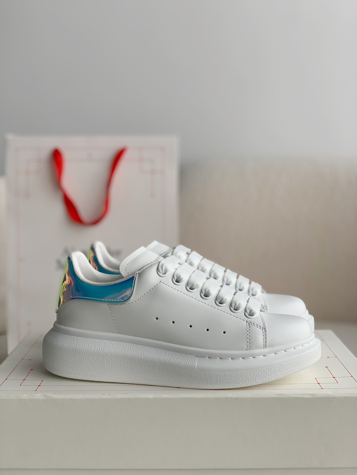 Alexander McQueen MO Phantom tail Sneakers