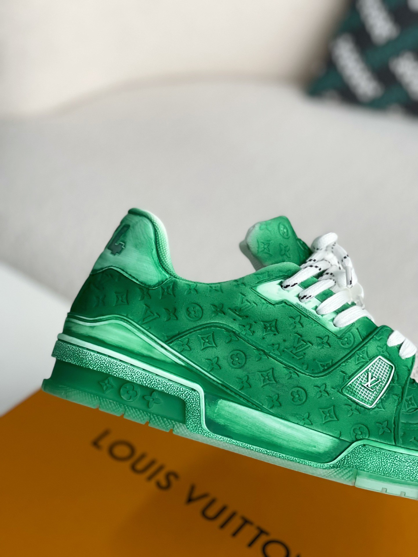 [#3564]LOUIS VUITTON TRAINER SNEAKERS