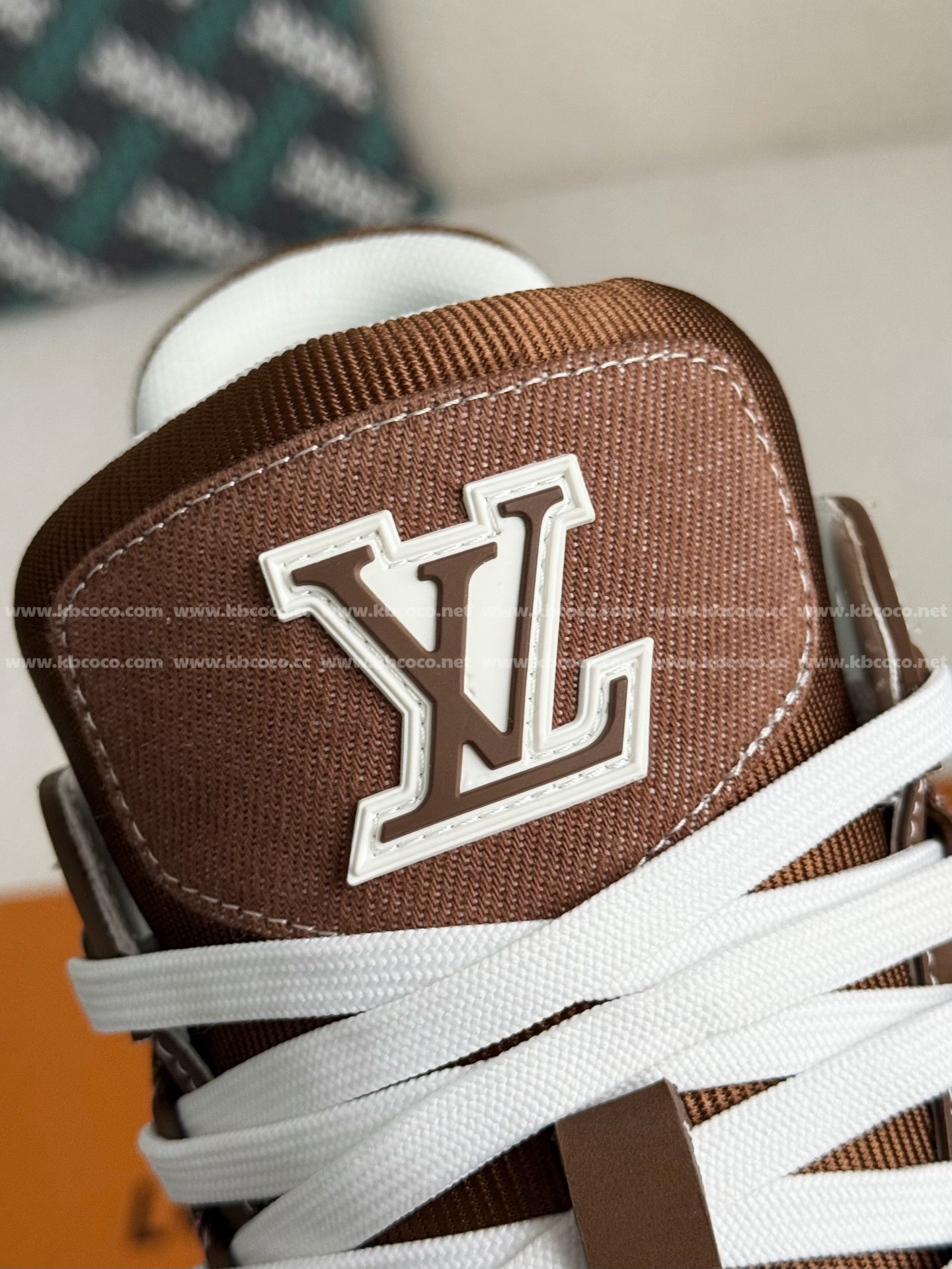 【#5439】 LOUIS VUITTON TRAINER SNEAKERS