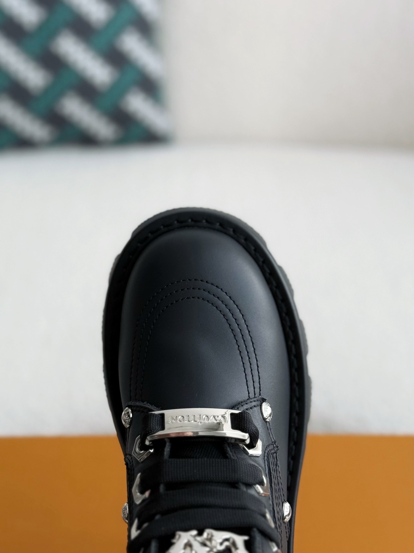 [#3718] LOUIS VUITTON Leather Round toe lace-up boots