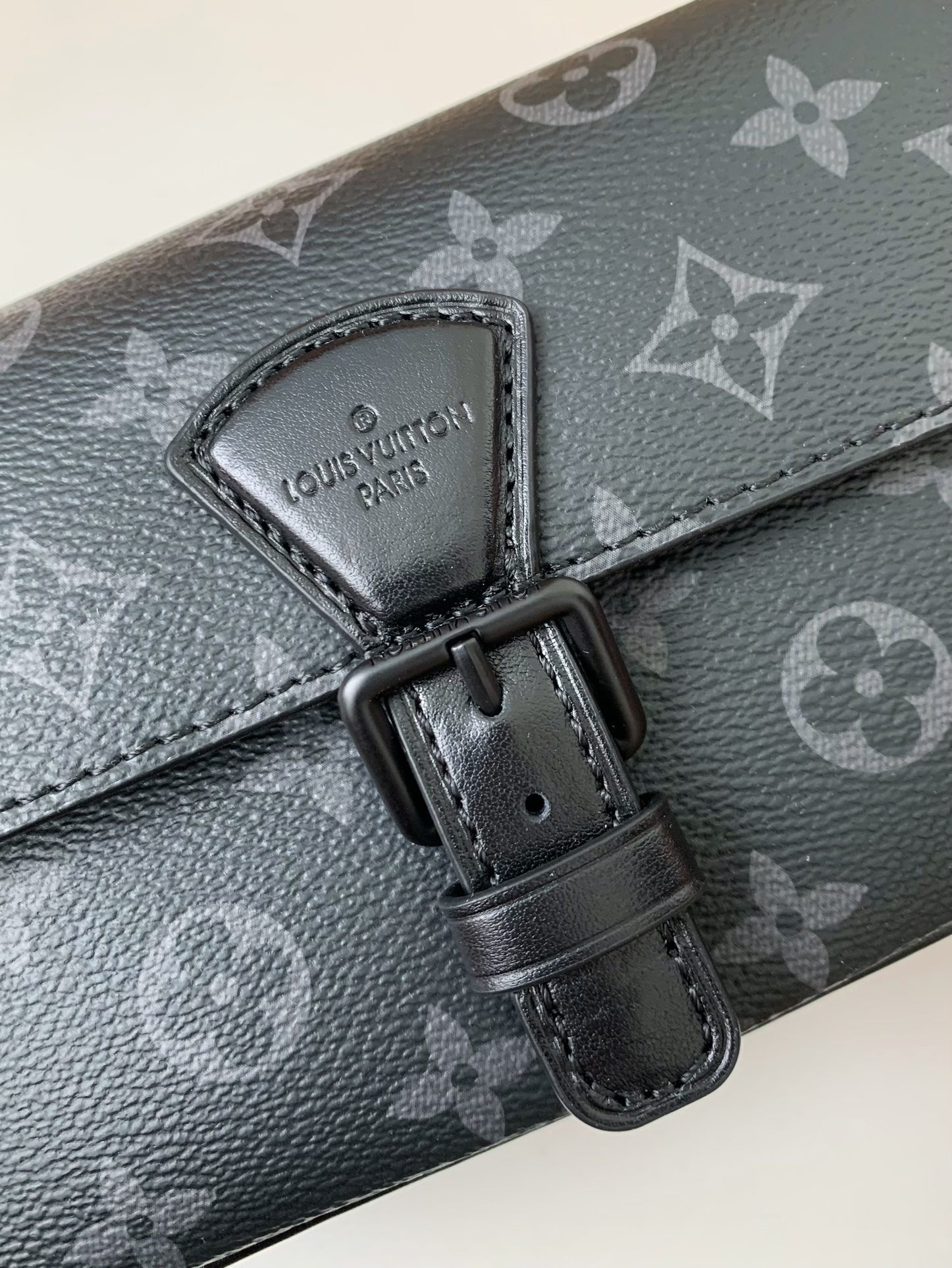 Louis Vuitton New season MontsourisMini Bag M83567