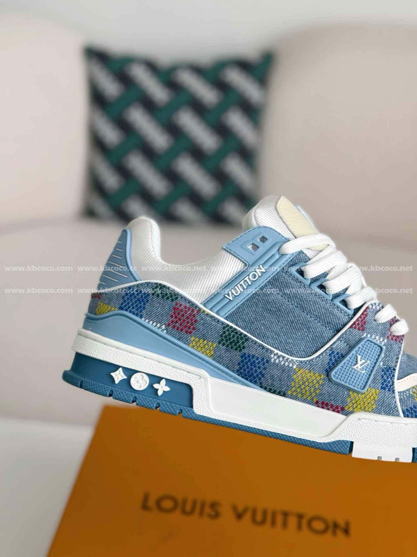 【#4431】 LOUIS VUITTON TRAINER SNEAKERS
