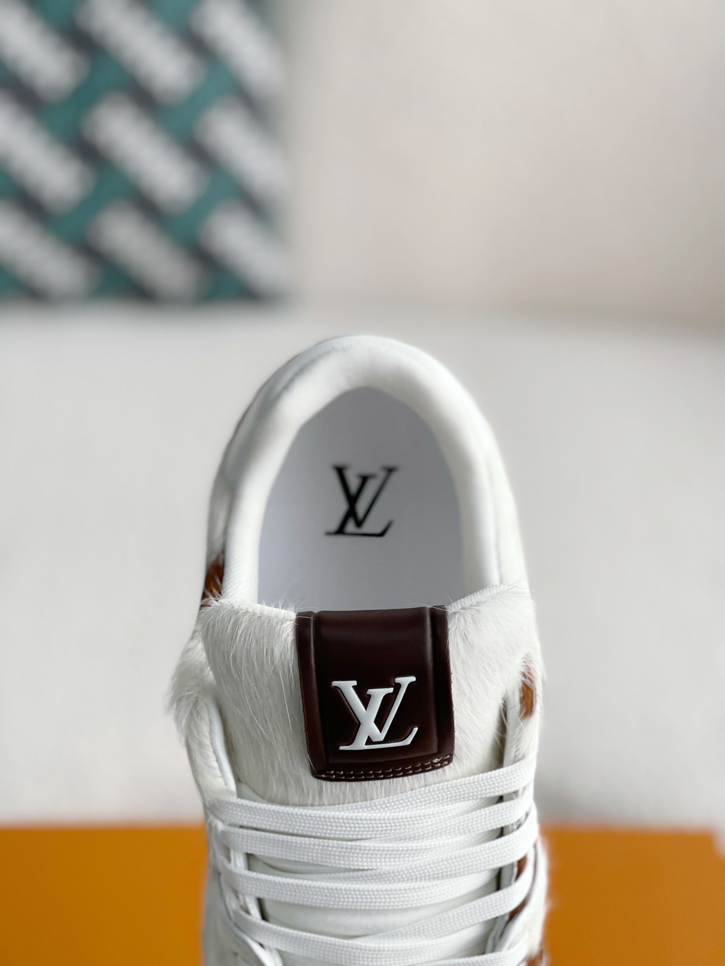 [#3530]LOUIS VUITTON TRAINER SNEAKERS