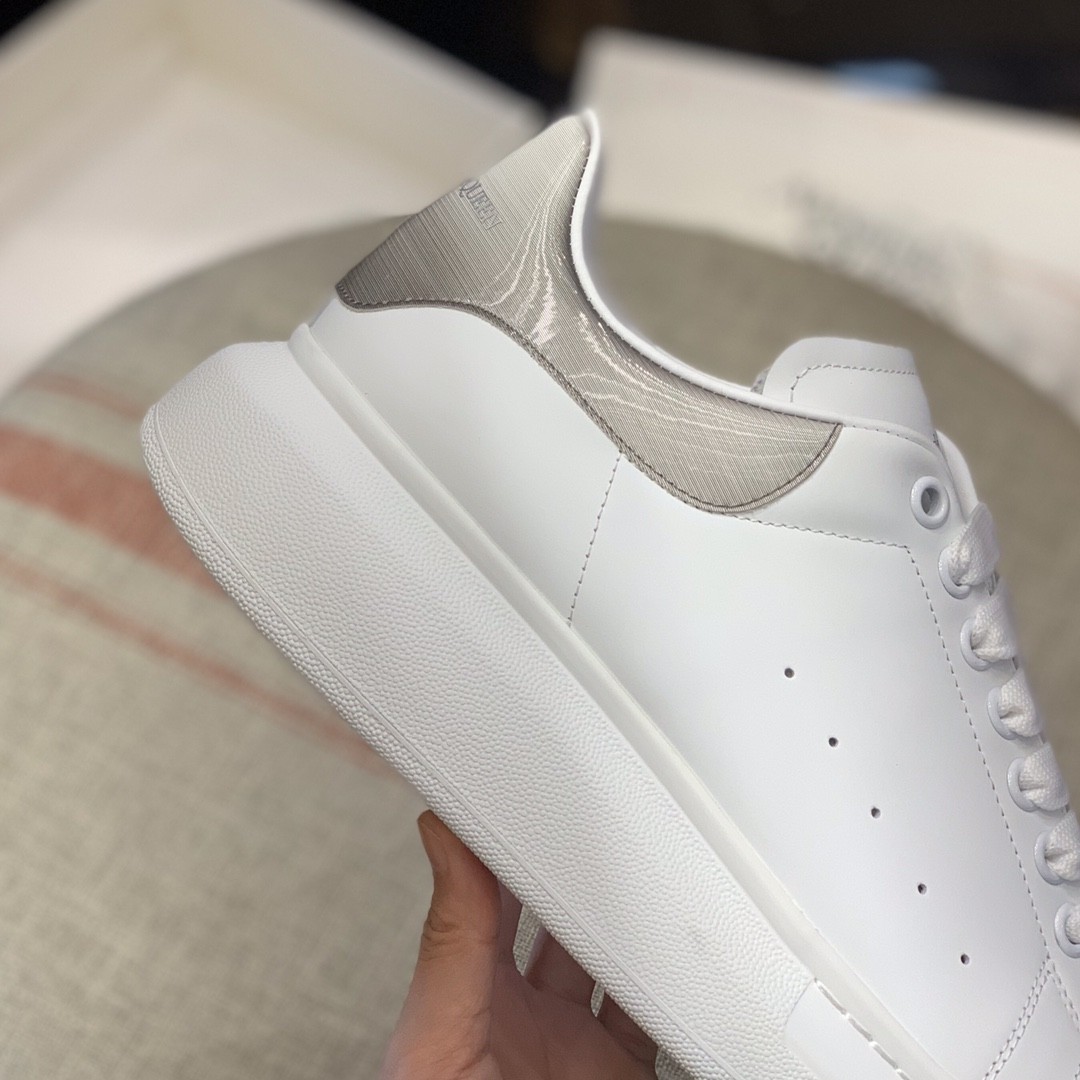 Alexander McQueen MQ Gun stripe Sneakers