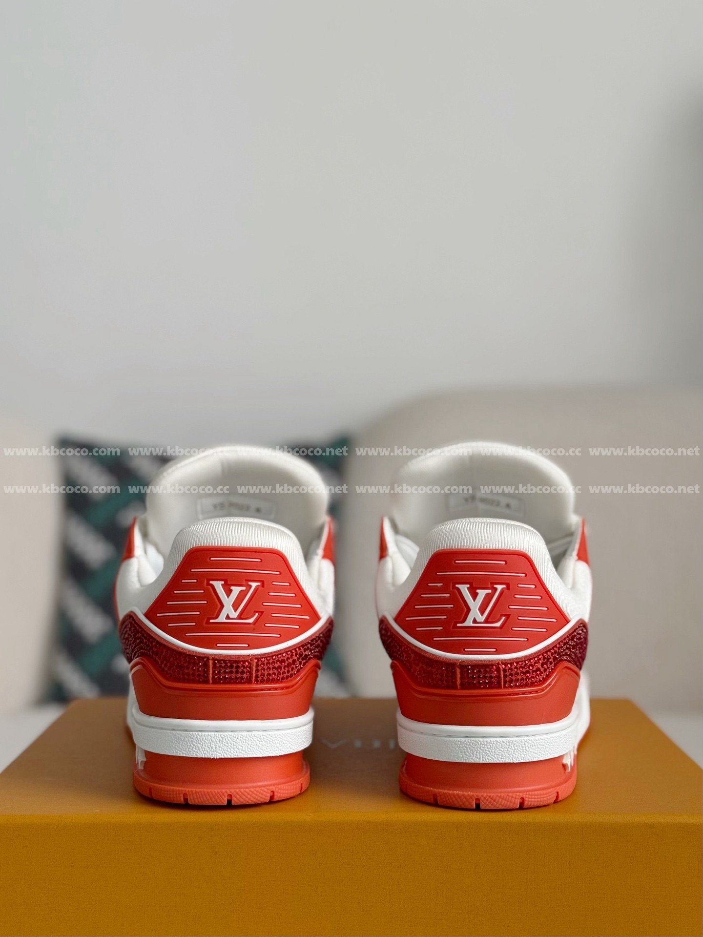 【#4452】 LOUIS VUITTON TRAINER SNEAKERS