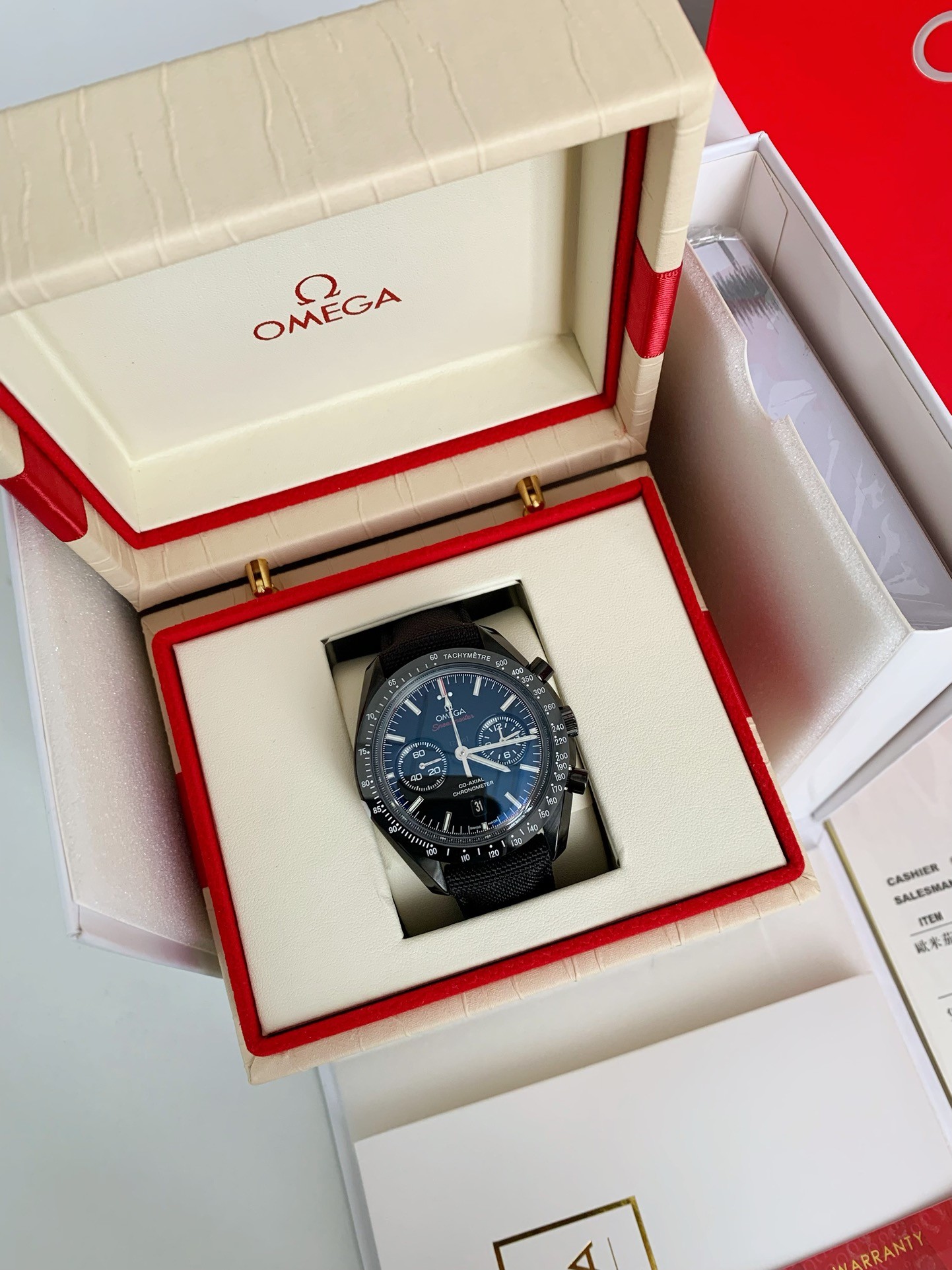 【#3840】Omega Speedmaster SeriesDark Side of the Moon, 50m waterproof watch, 44.25mm