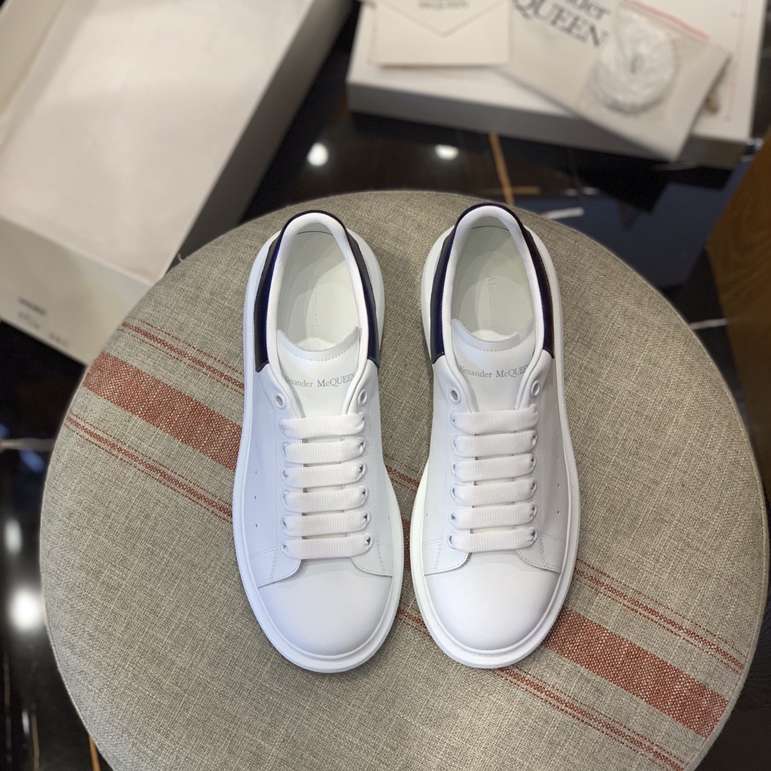 Alexander McQueen MQ plating blue velvet tail Sneakers