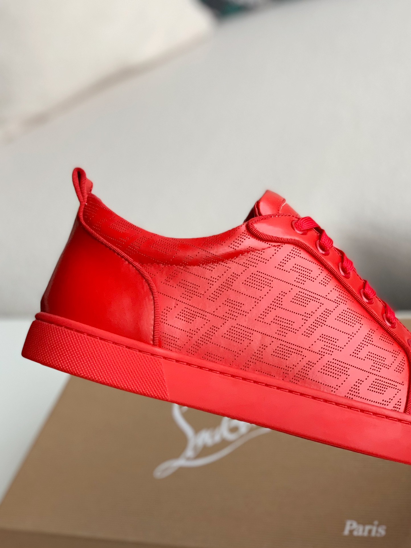【#2262】Christian Louboutin Sneaker