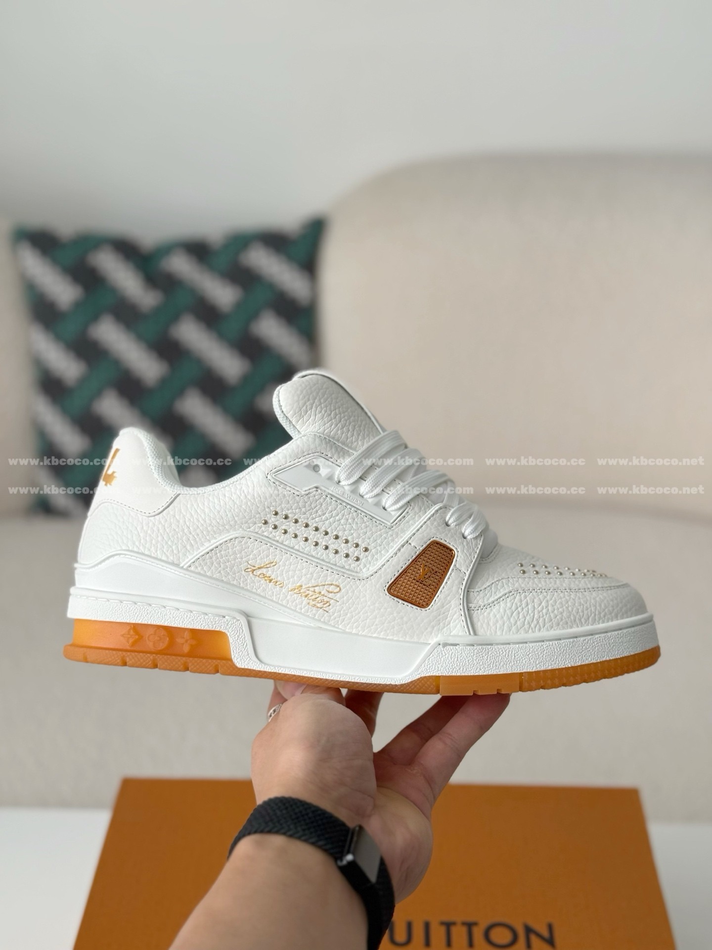 【#6163】LOUIS VUITTON TRAINER SNEAKERS