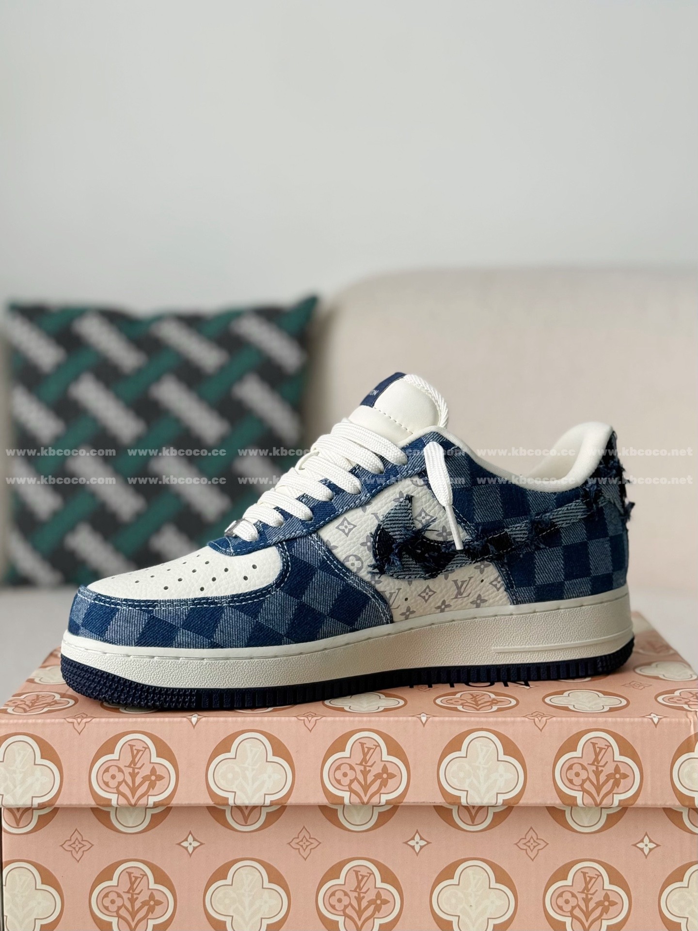 【#6230】Louis Vuitton x Nike Air Force1 Sneakers