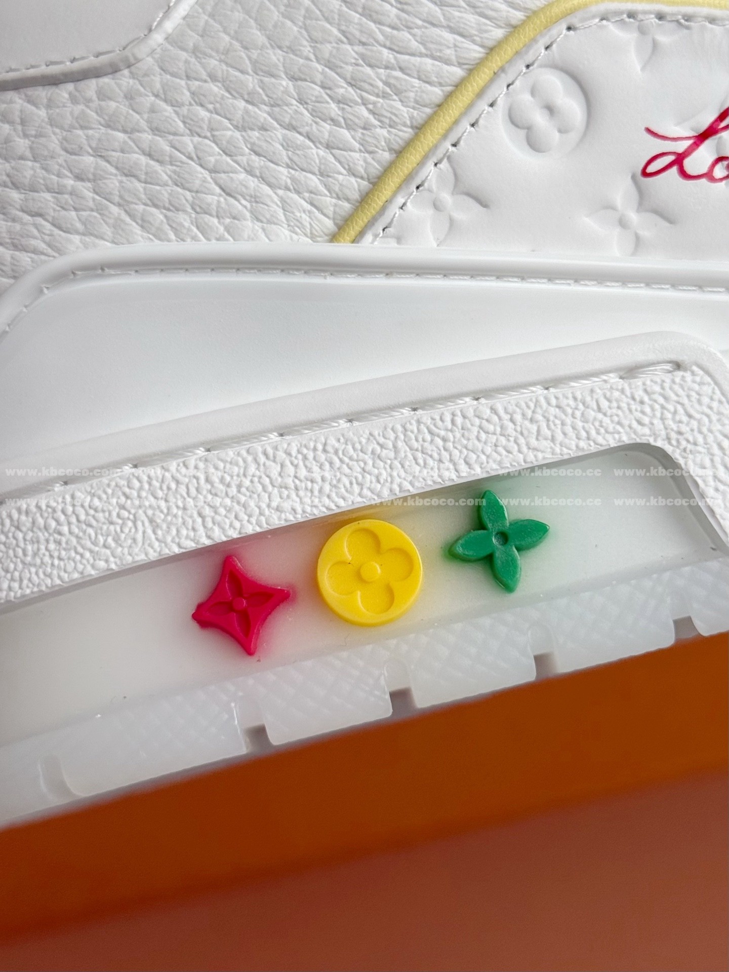 【#6020】 LOUIS VUITTON TRAINER SNEAKERS