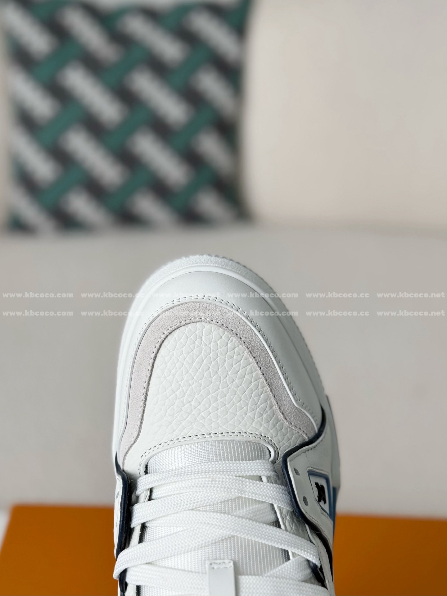 【#6108】LOUIS VUITTON TRAINER SNEAKERS