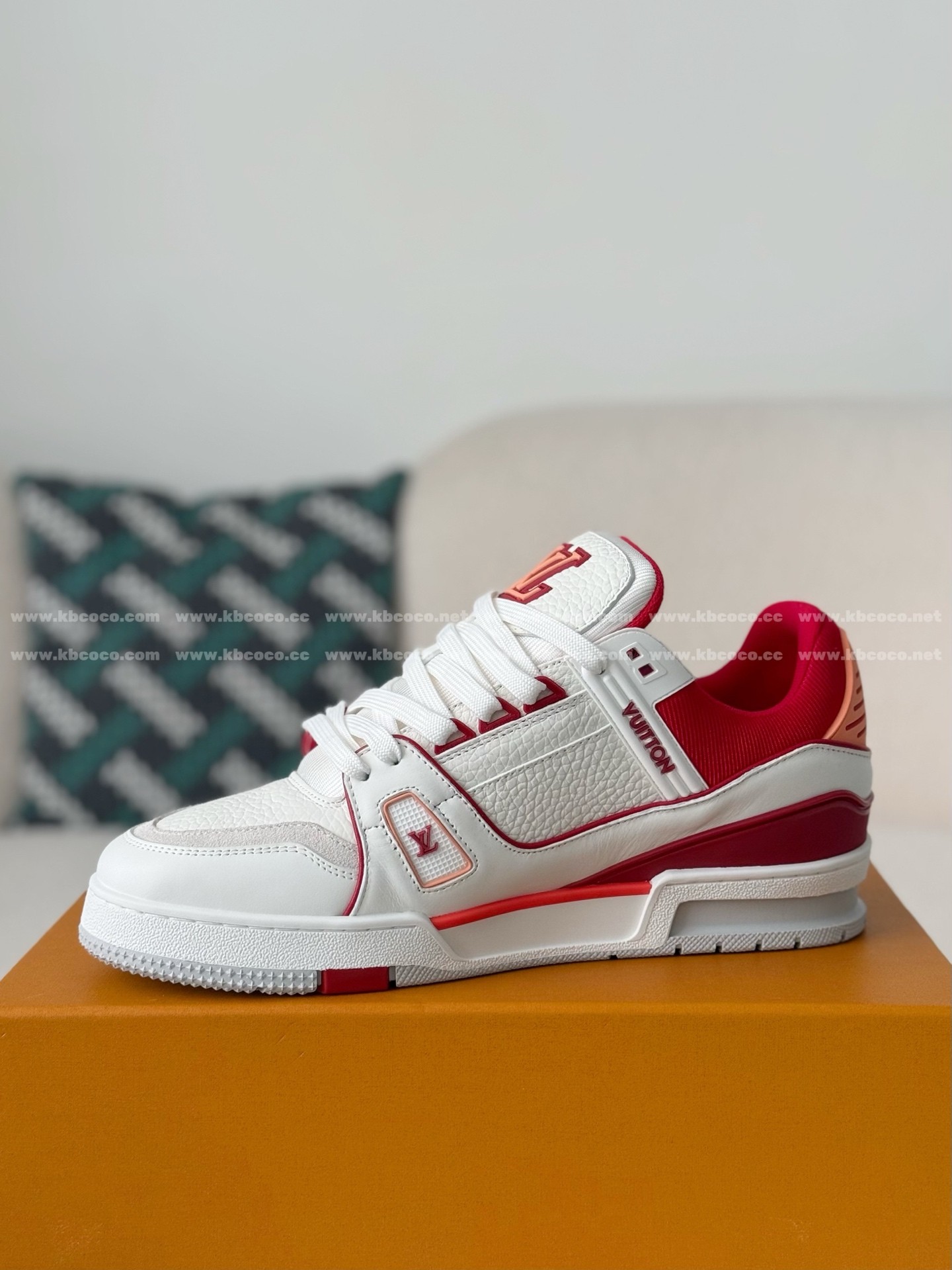 【#6150】LOUIS VUITTON TRAINER SNEAKERS