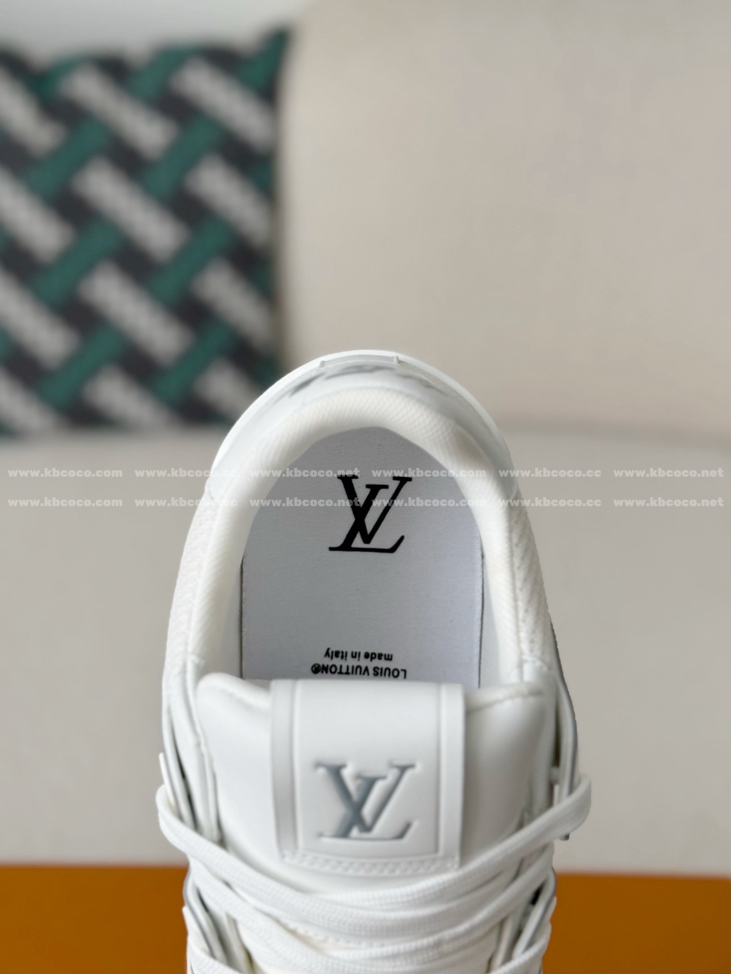 【#6185】 LOUIS VUITTON TRAINER SNEAKERS
