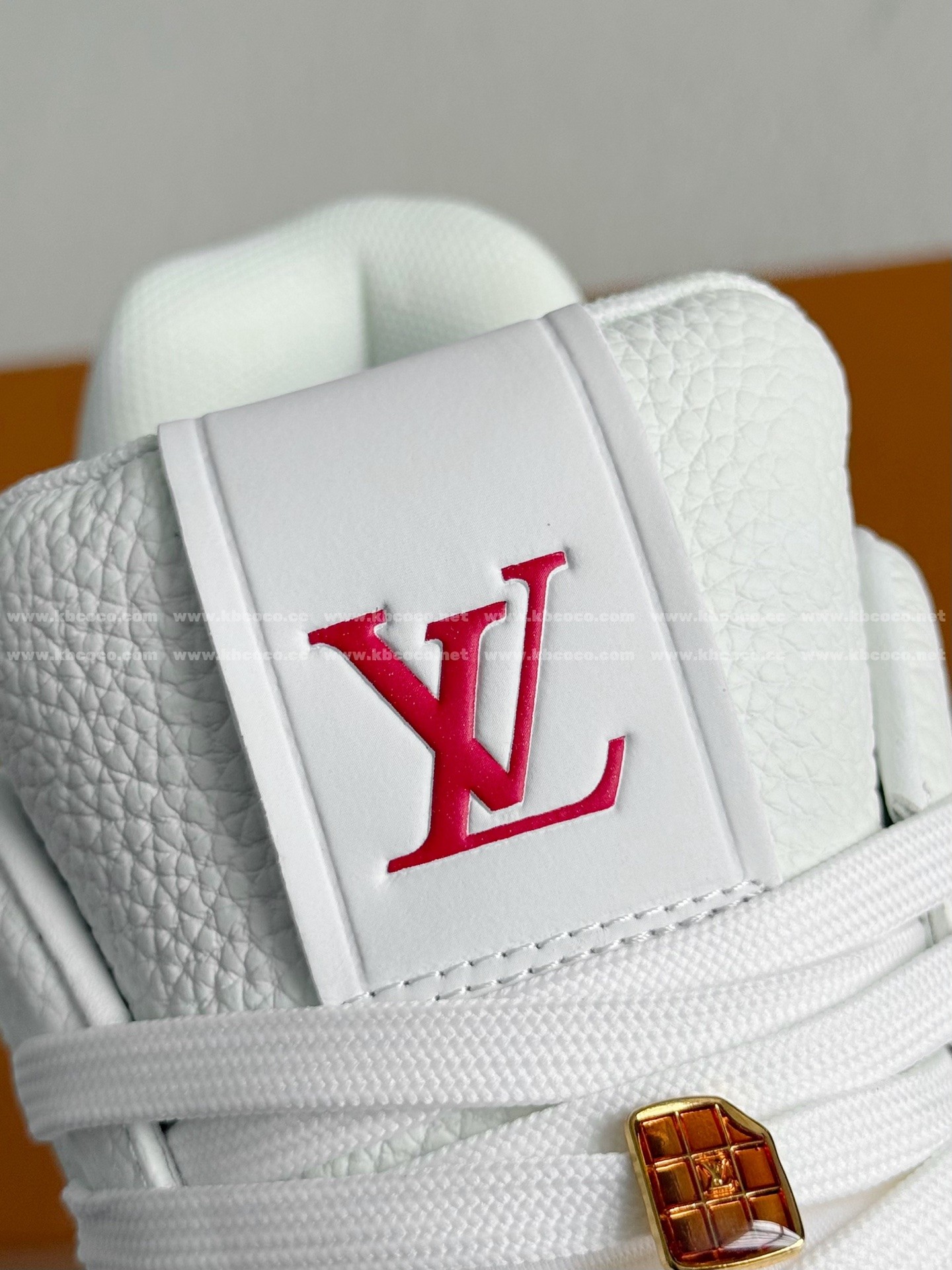 【#6020】 LOUIS VUITTON TRAINER SNEAKERS