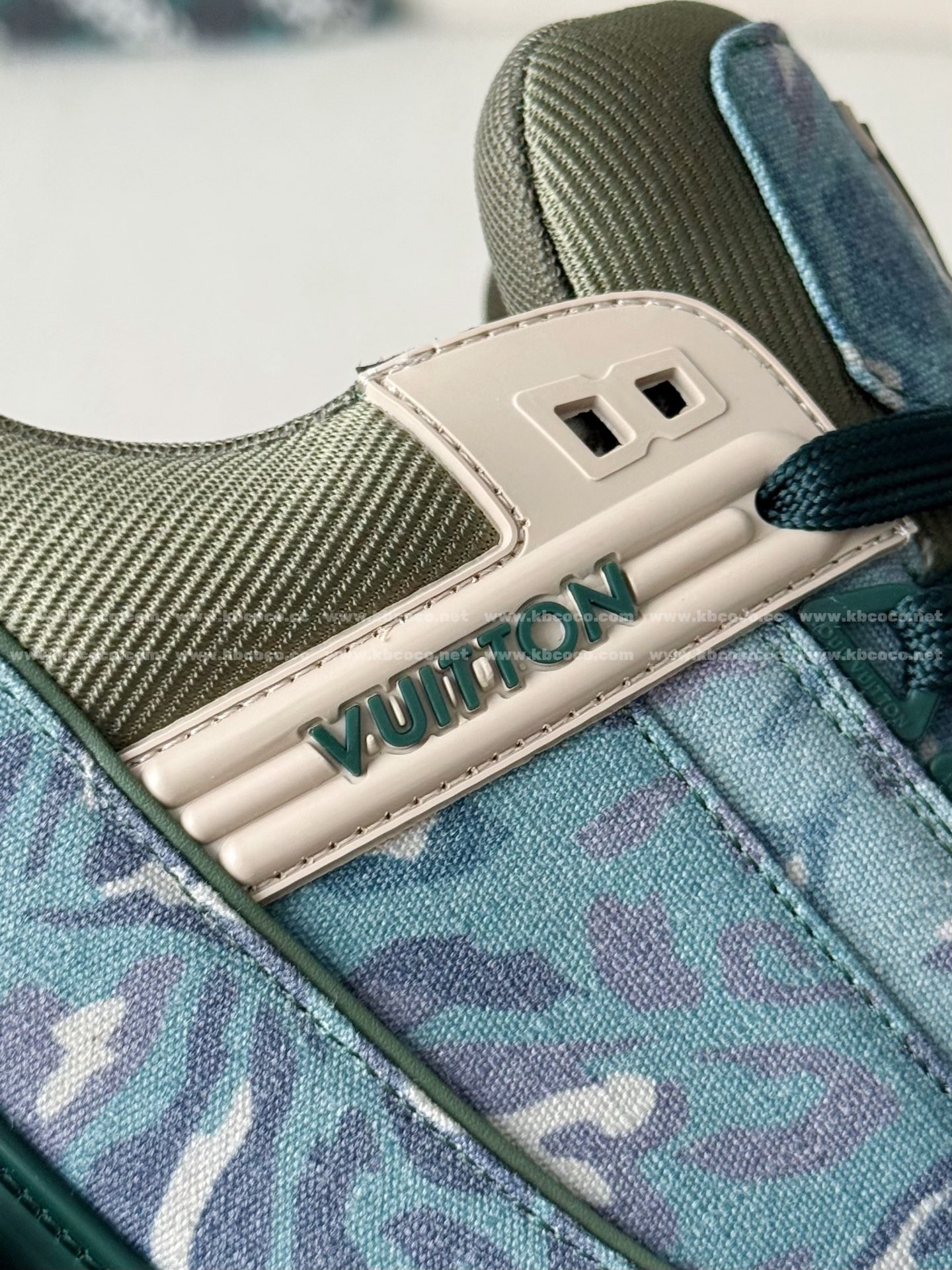 【#6100】 LOUIS VUITTON x NIGO JOINT MODEL TRAINER FW25 SNEAKERS