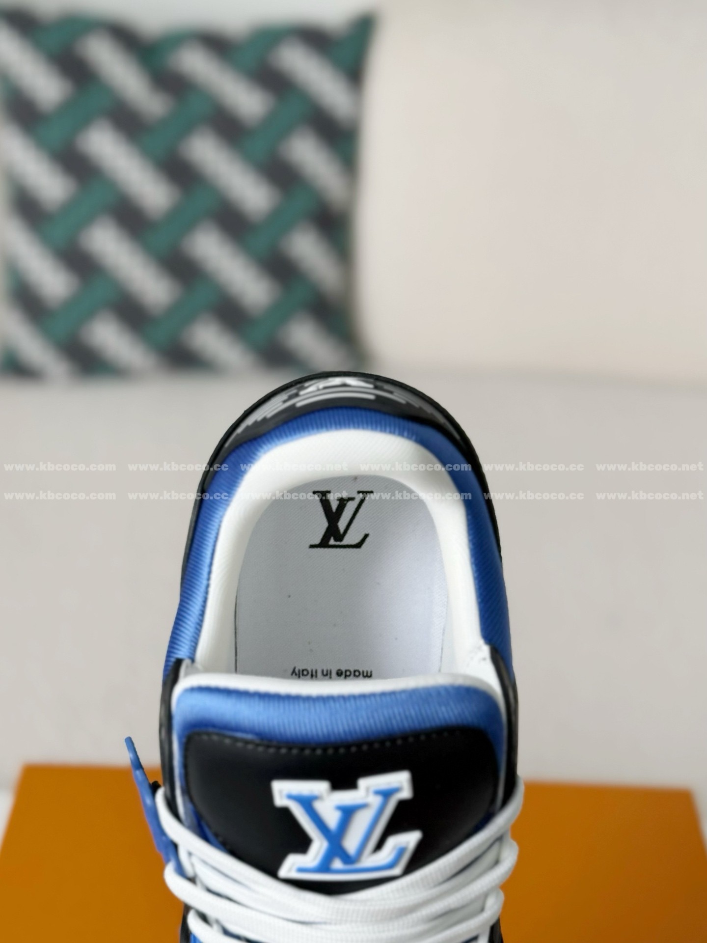 【#6106】 LOUIS VUITTON TRAINER SNEAKERS