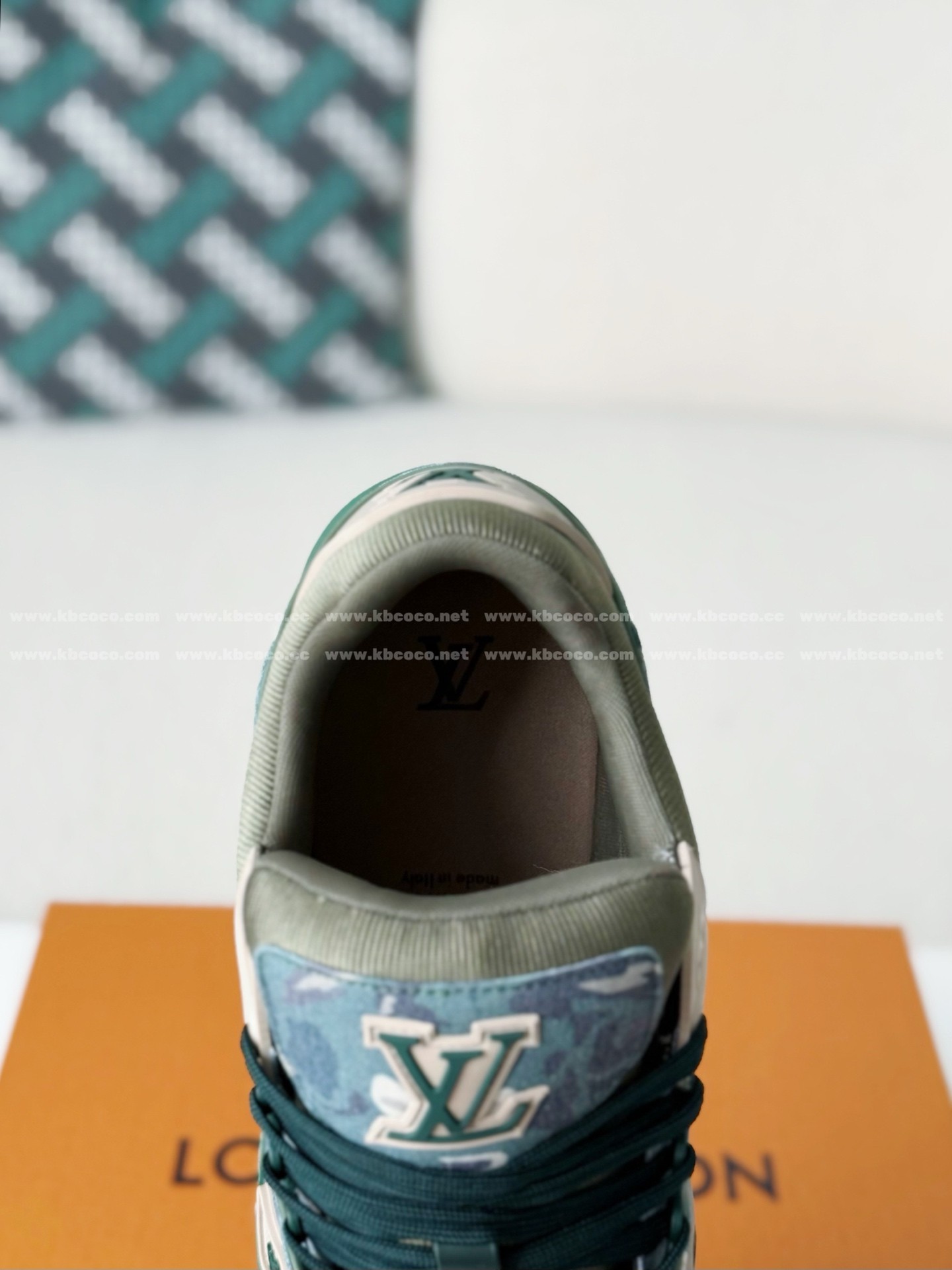 【#6100】 LOUIS VUITTON x NIGO JOINT MODEL TRAINER FW25 SNEAKERS