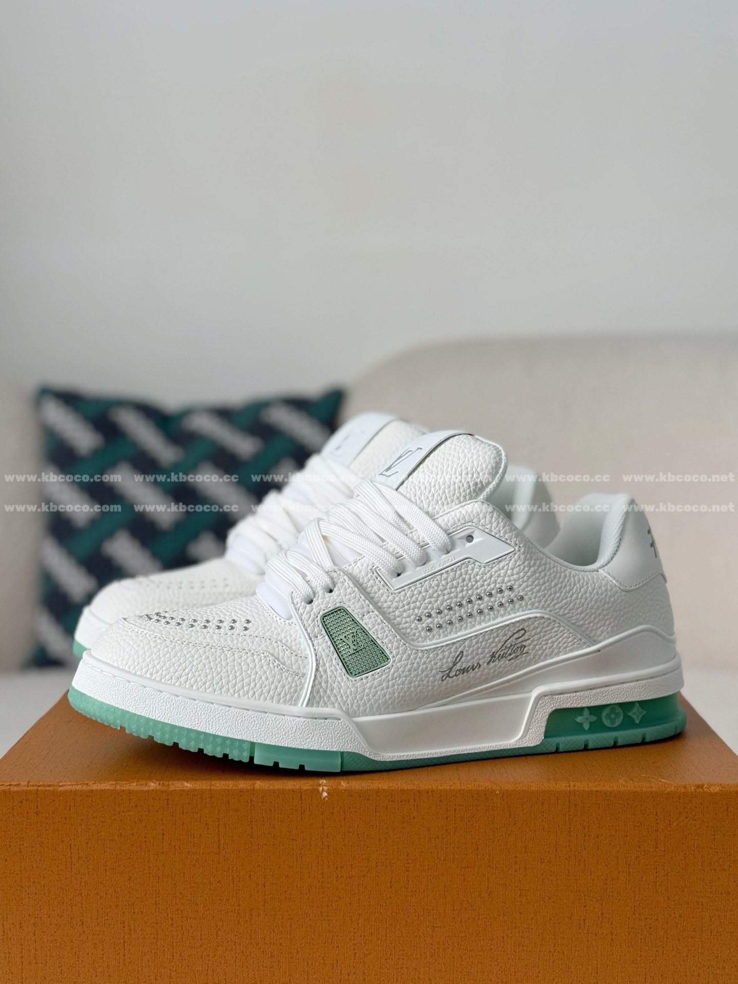 #6034」 LOUIS VUITTON TRAINER SNEAKERS