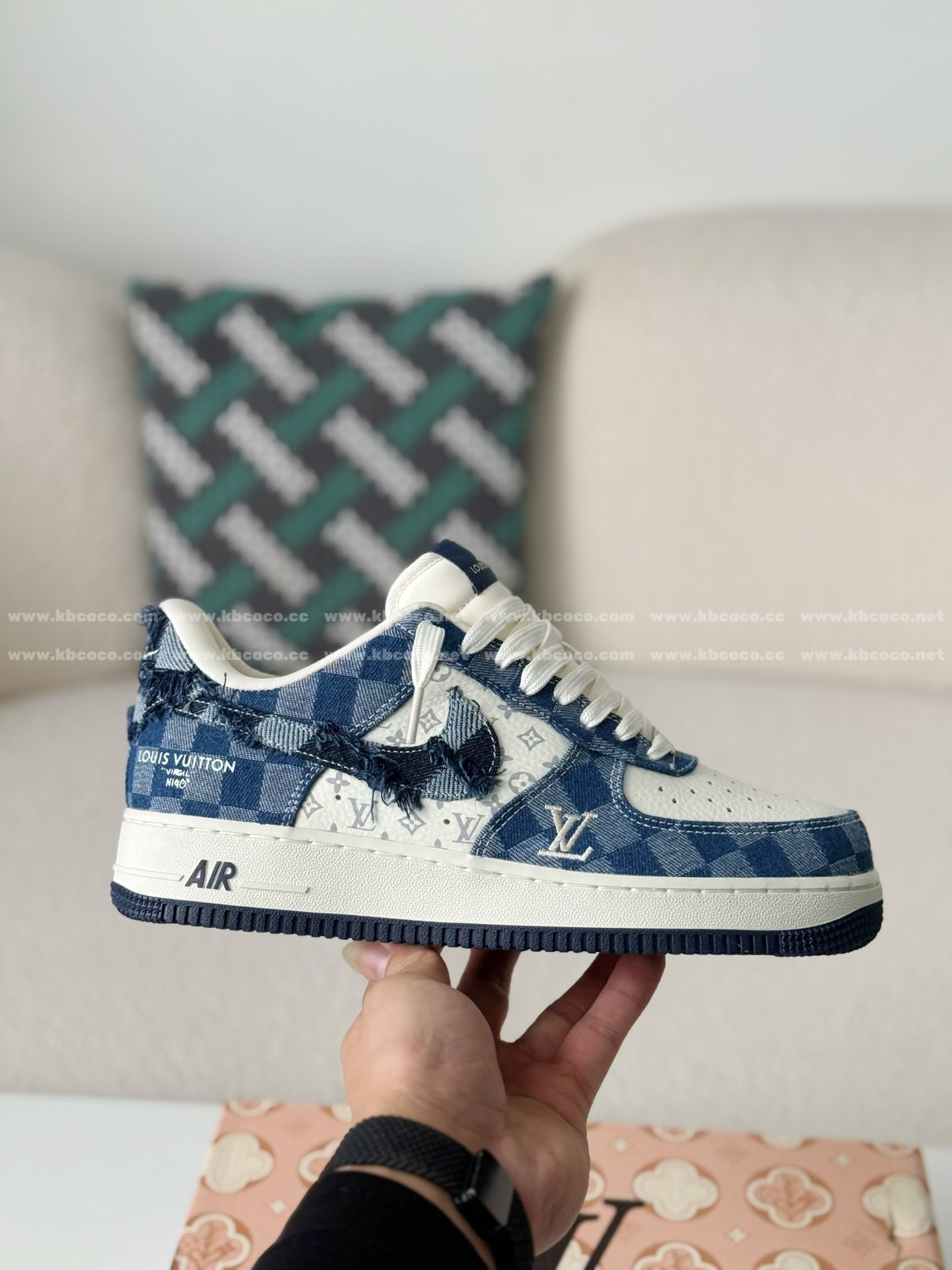 【#6230】Louis Vuitton x Nike Air Force1 Sneakers