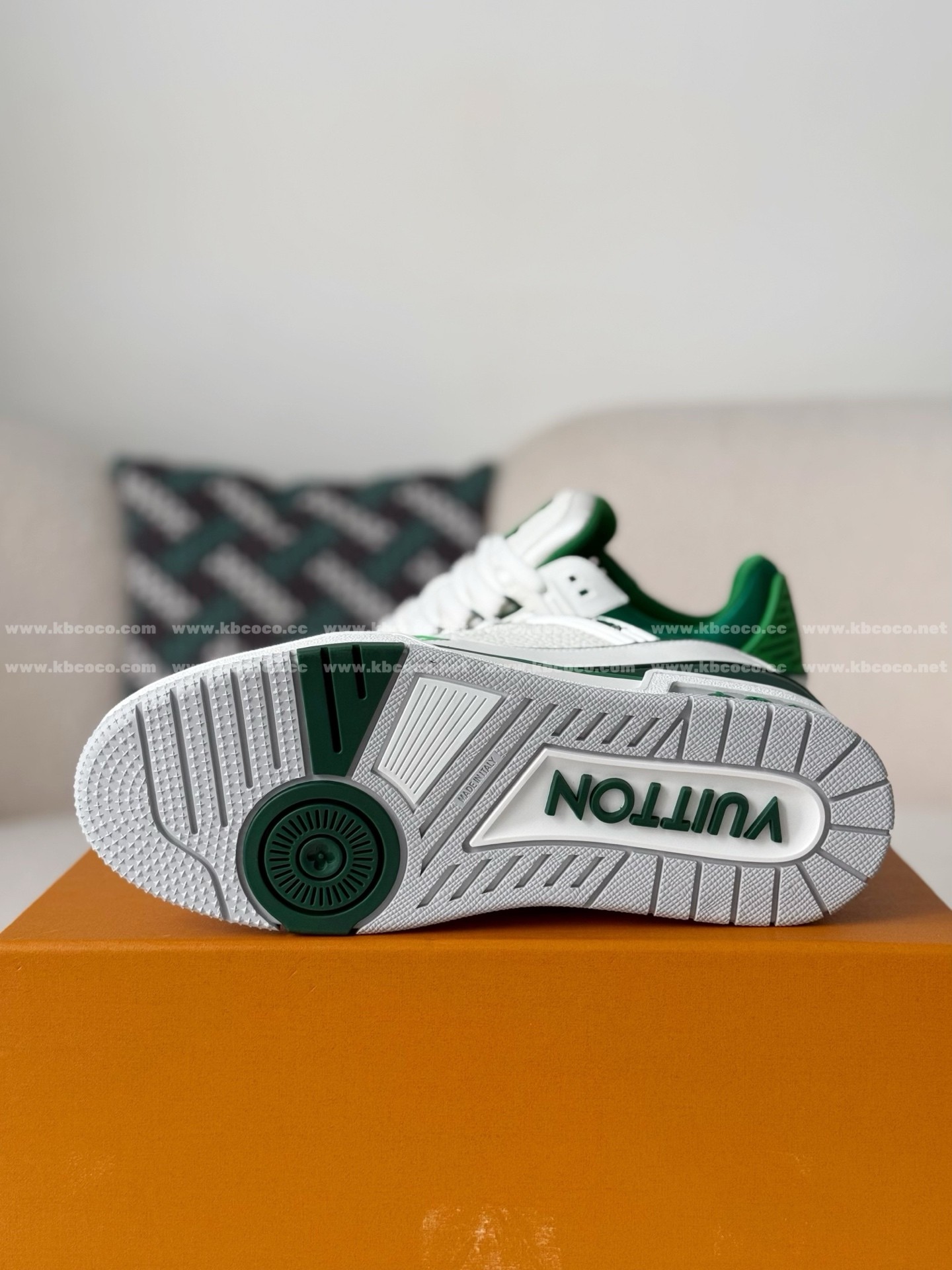 【#6109】LOUIS VUITTON TRAINER SNEAKERS