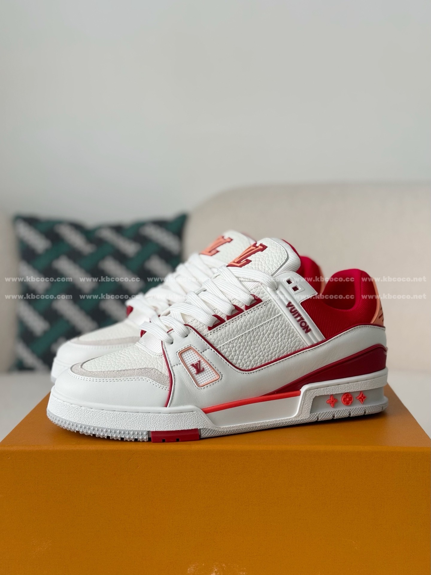 【#6150】LOUIS VUITTON TRAINER SNEAKERS
