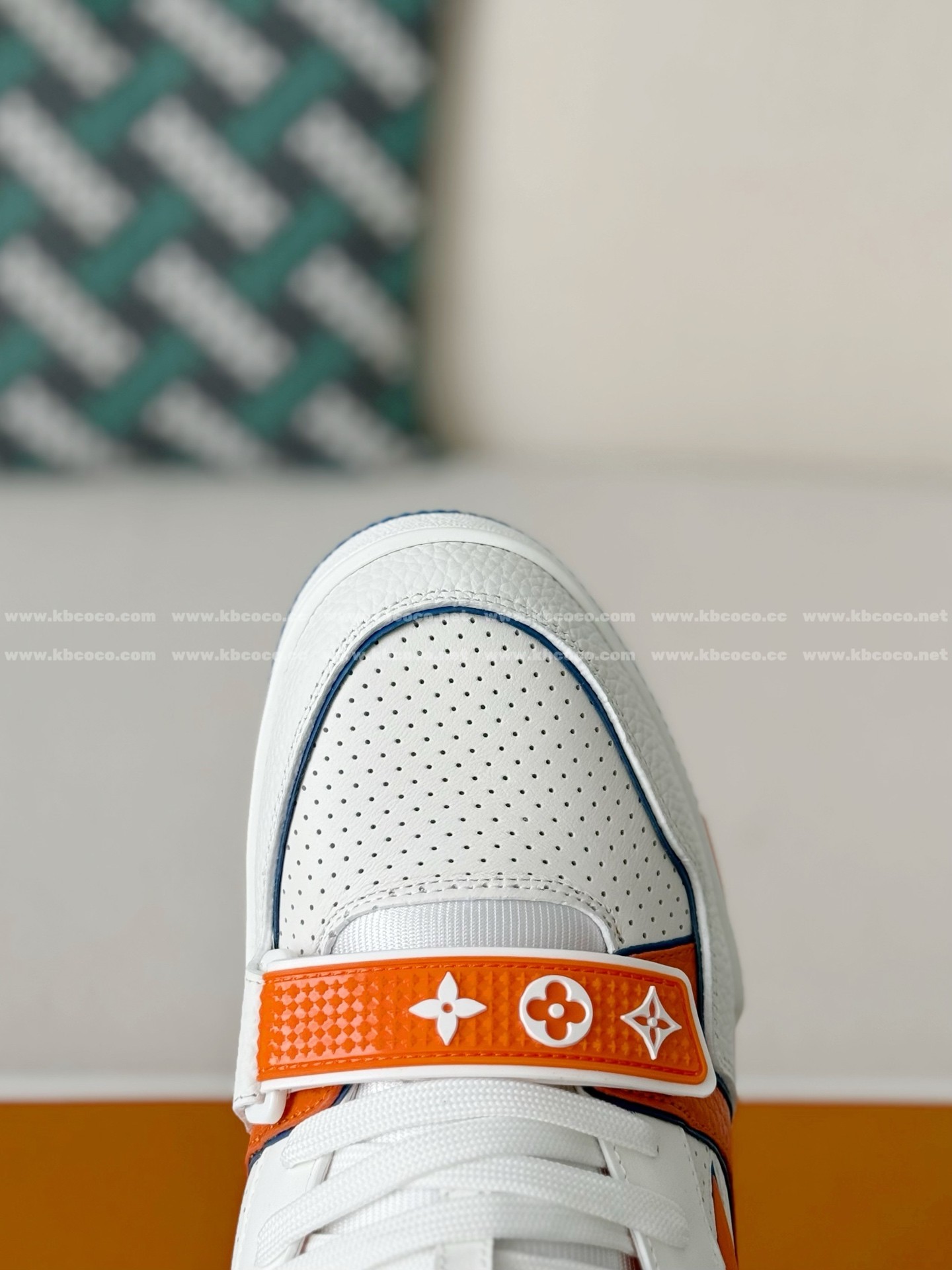 【#6231】LOUIS VUITTON TRAINER SNEAKERS