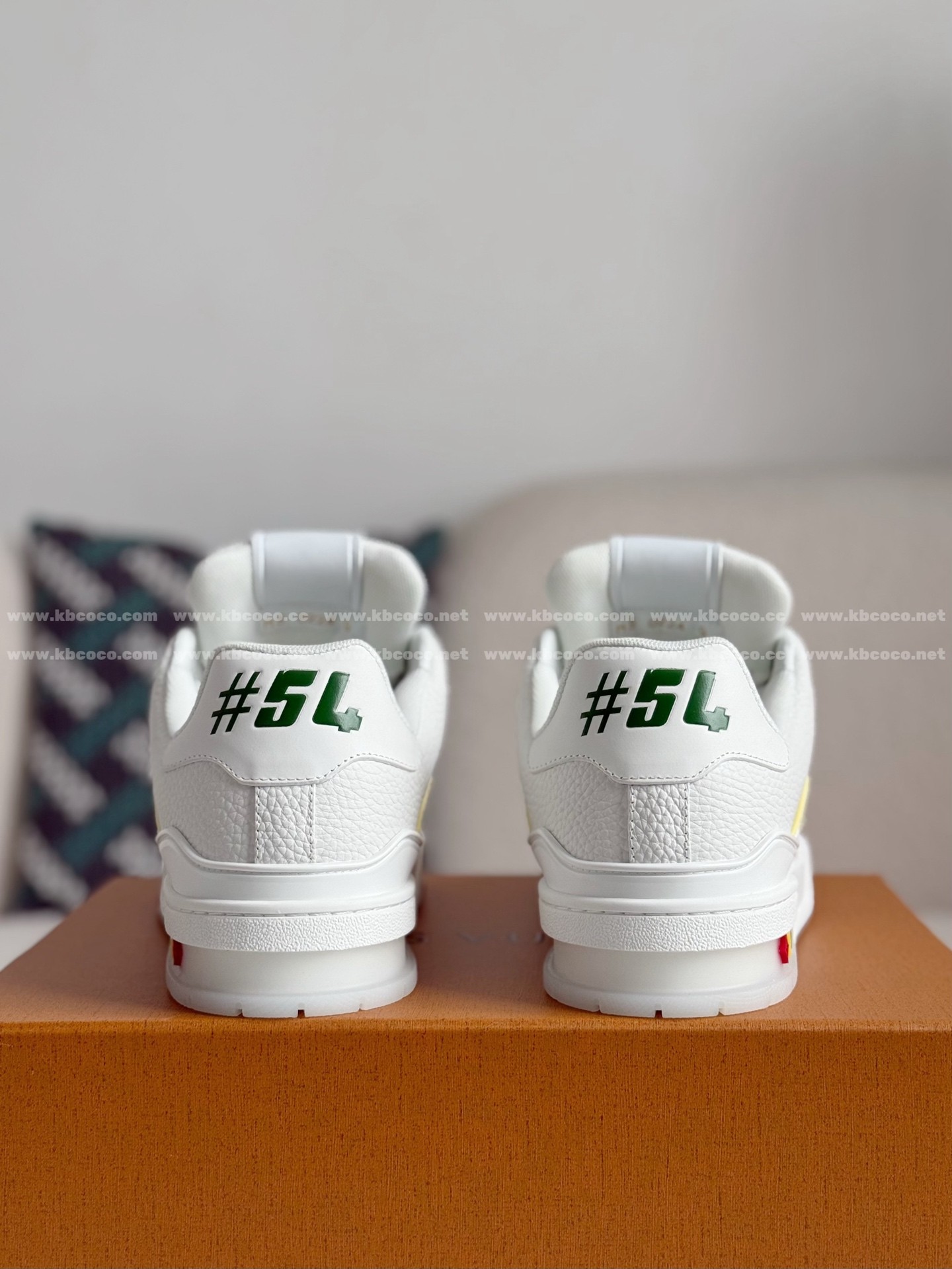 【#6020】 LOUIS VUITTON TRAINER SNEAKERS