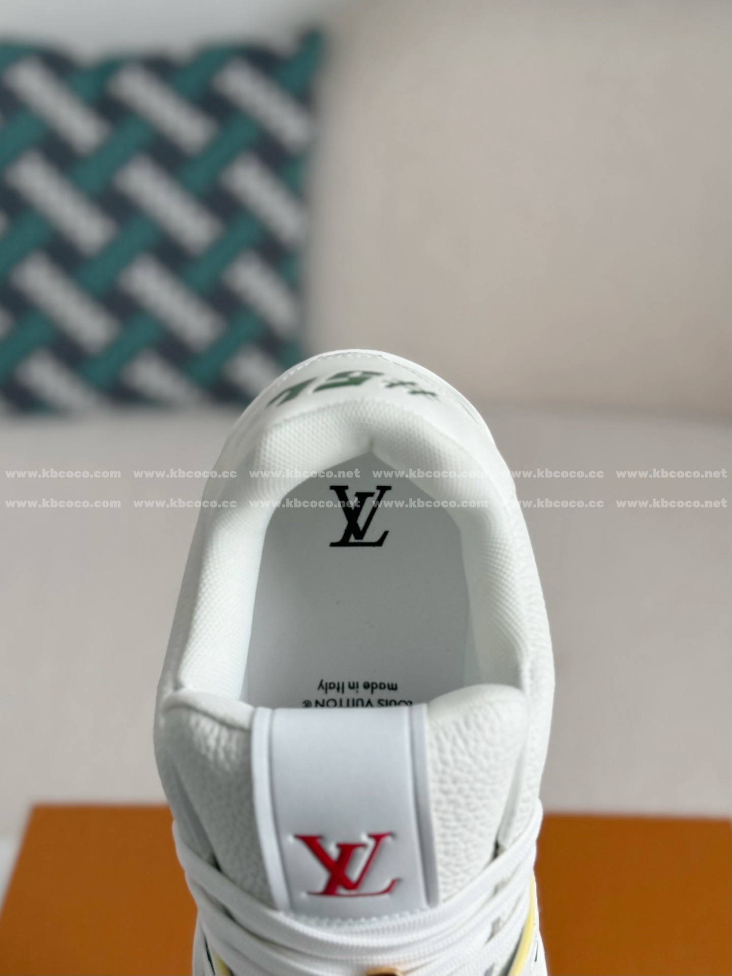 【#6020】 LOUIS VUITTON TRAINER SNEAKERS