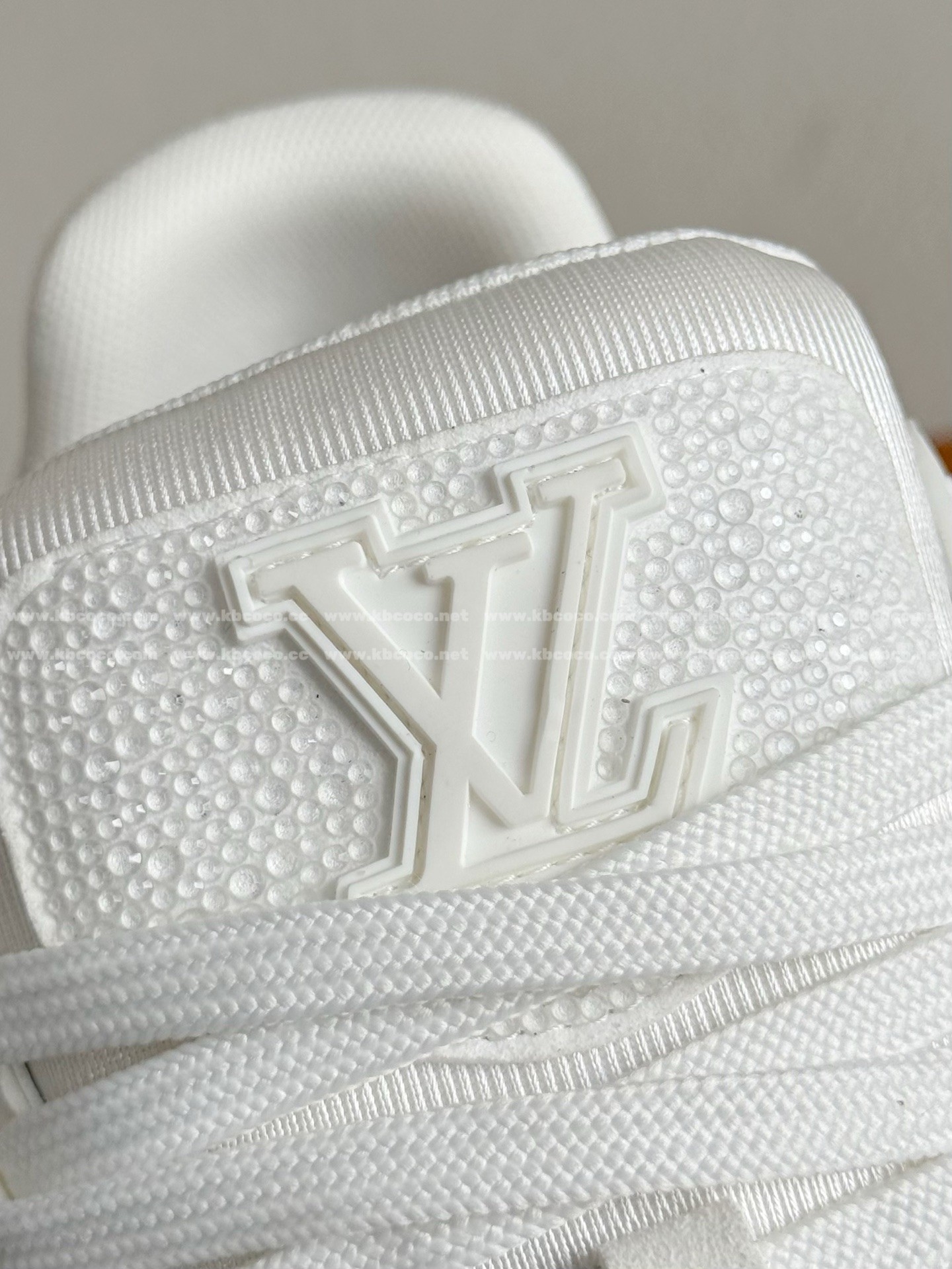 【#6021】 LOUIS VUITTON TRAINER SNEAKERS