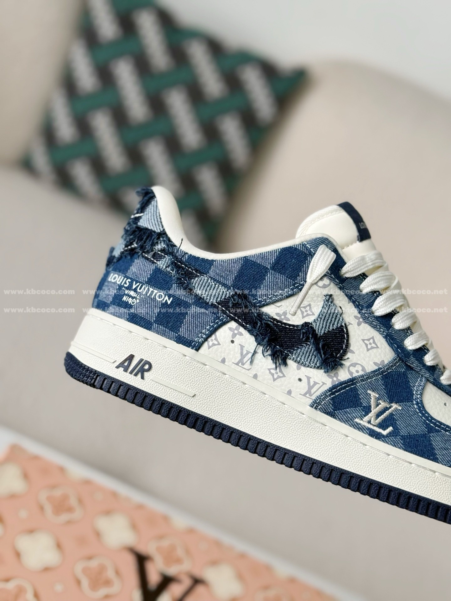 【#6230】Louis Vuitton x Nike Air Force1 Sneakers
