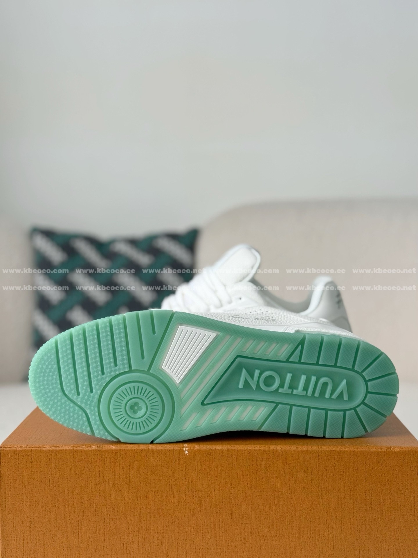 #6034」 LOUIS VUITTON TRAINER SNEAKERS