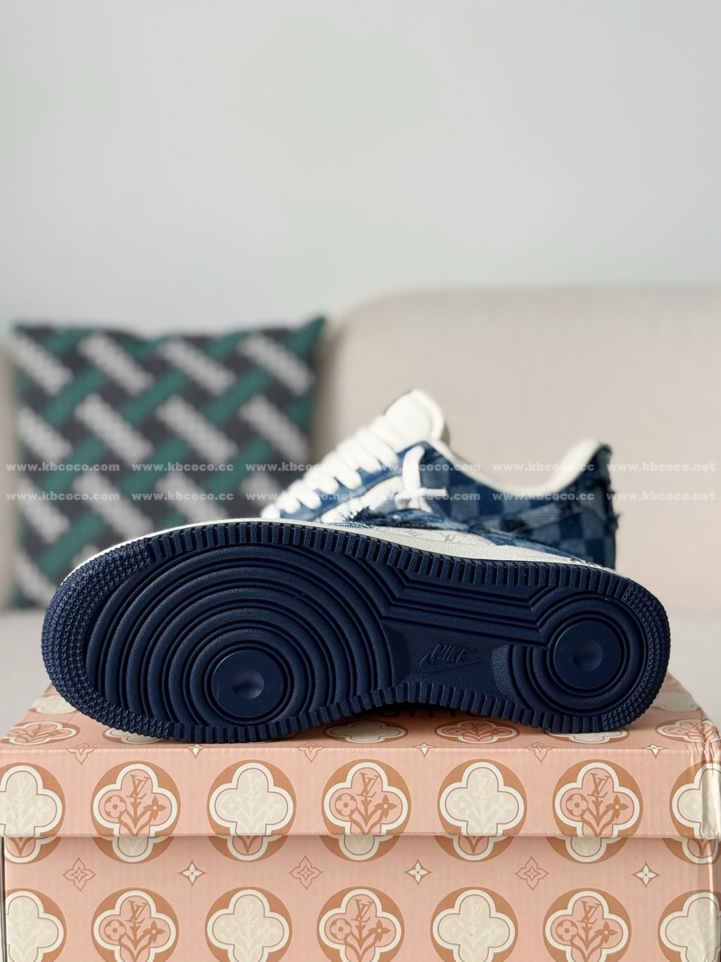 【#6230】Louis Vuitton x Nike Air Force1 Sneakers