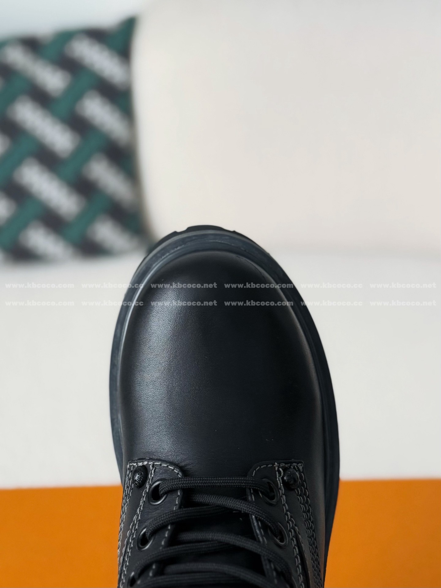 【#6164】LOUIS VUITTON RANGER LEATHER ANKLE BOOTS