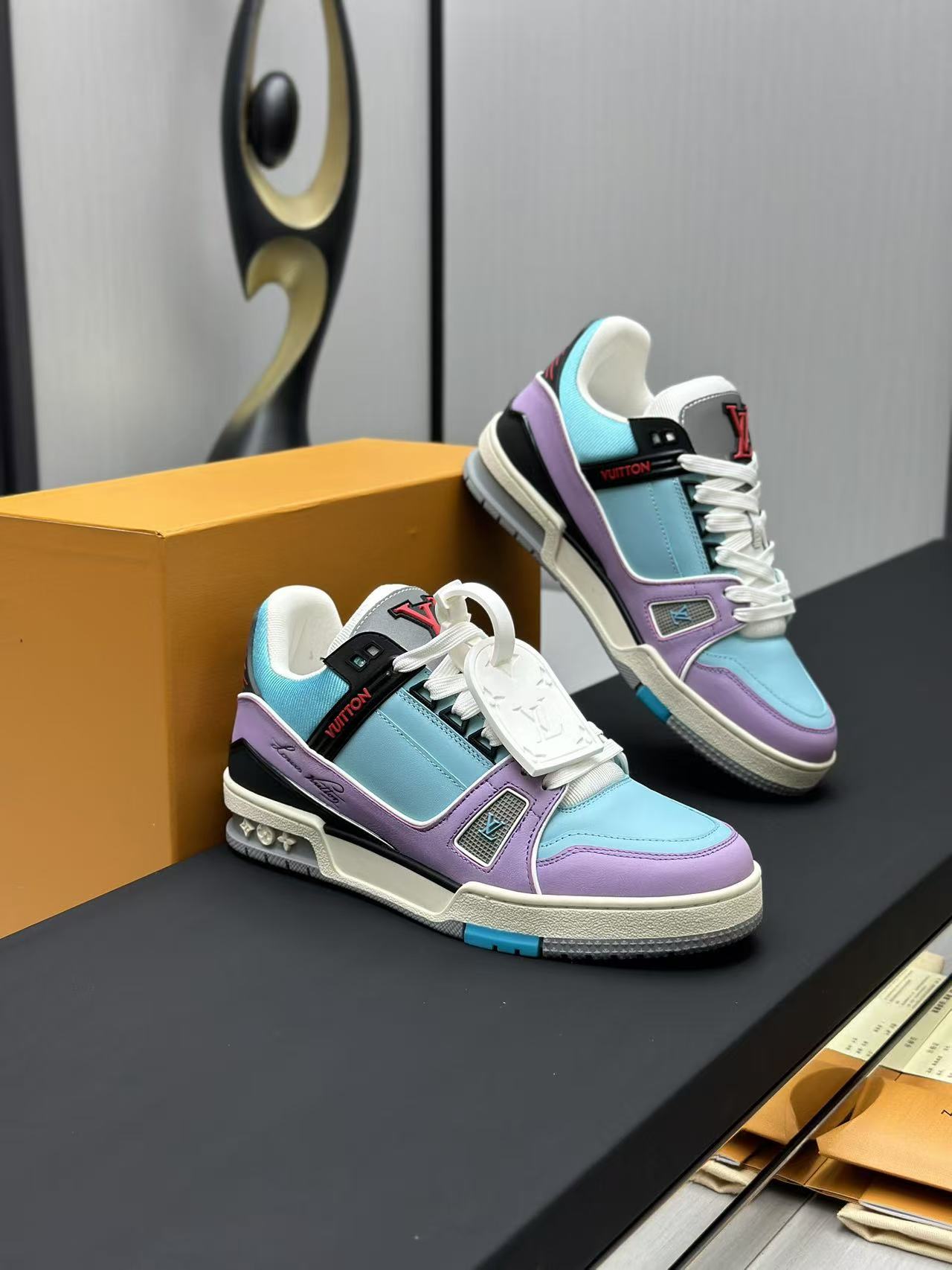 【#2815】 LOUIS VUITTON TRAINER Sneakers