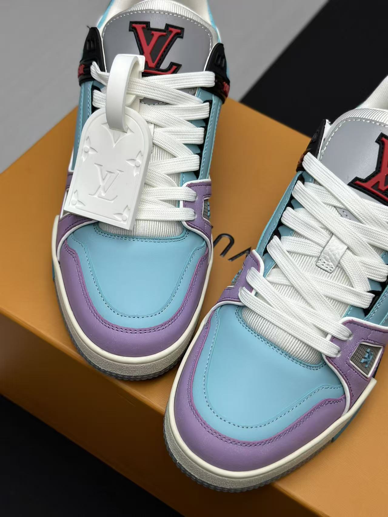 【#2815】 LOUIS VUITTON TRAINER Sneakers