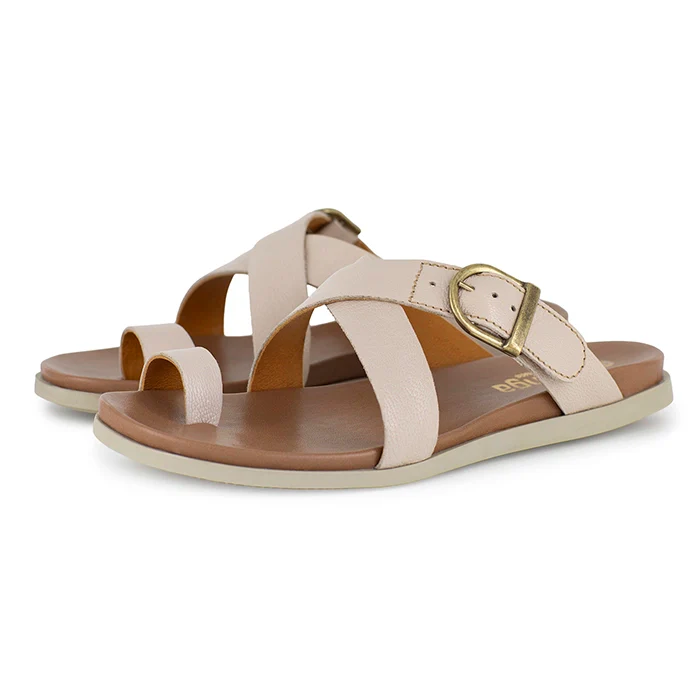 Sigkoti : Ladies Leather Sandal in Cream